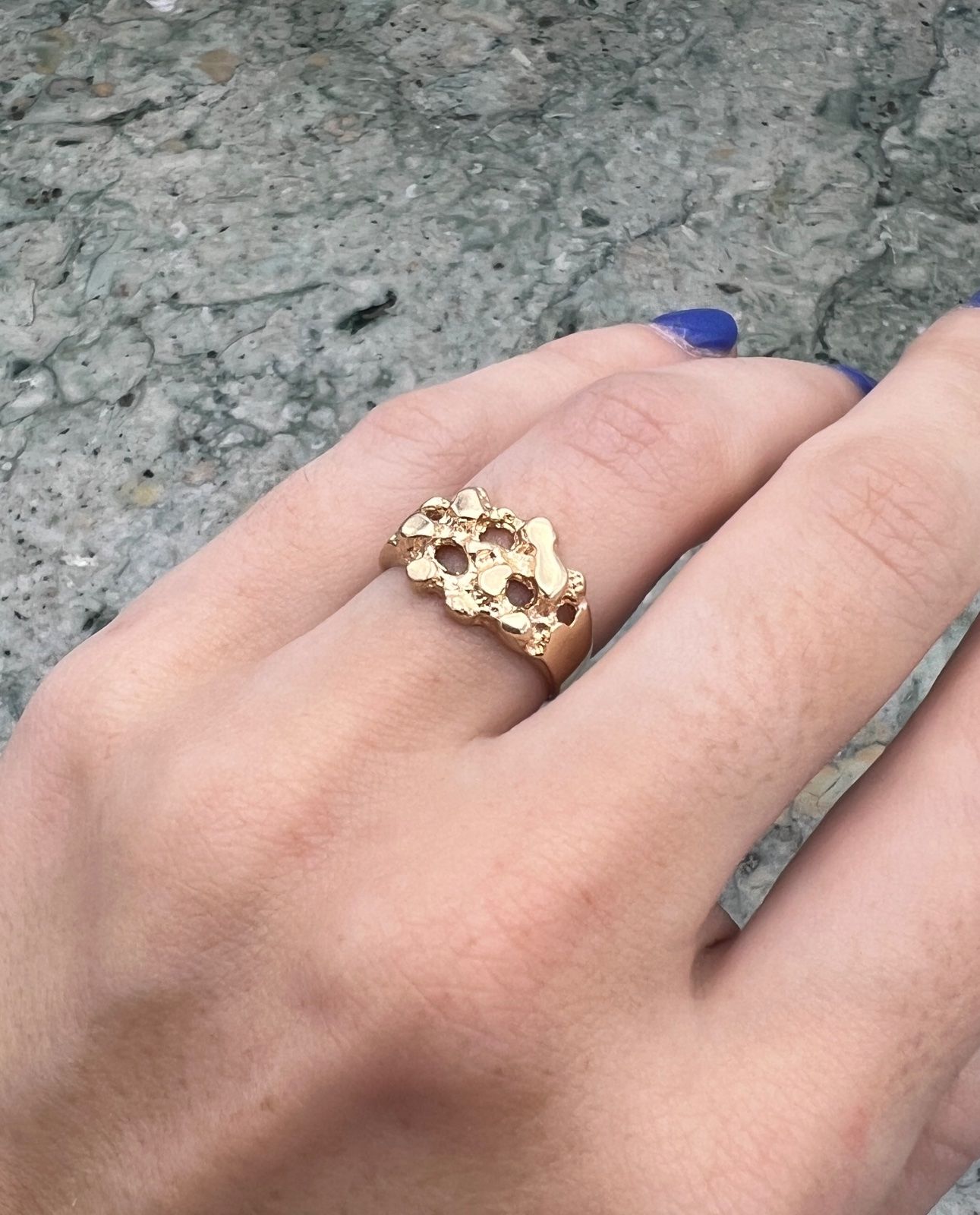 14K Yellow Gold Nugget Style Ring Vintage. Sz. 4.5 3
