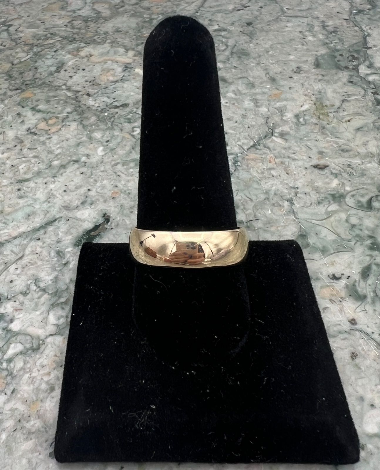 14K Gold Wedding Band Ring Classic Dome Profile. Sz. 11.25 2