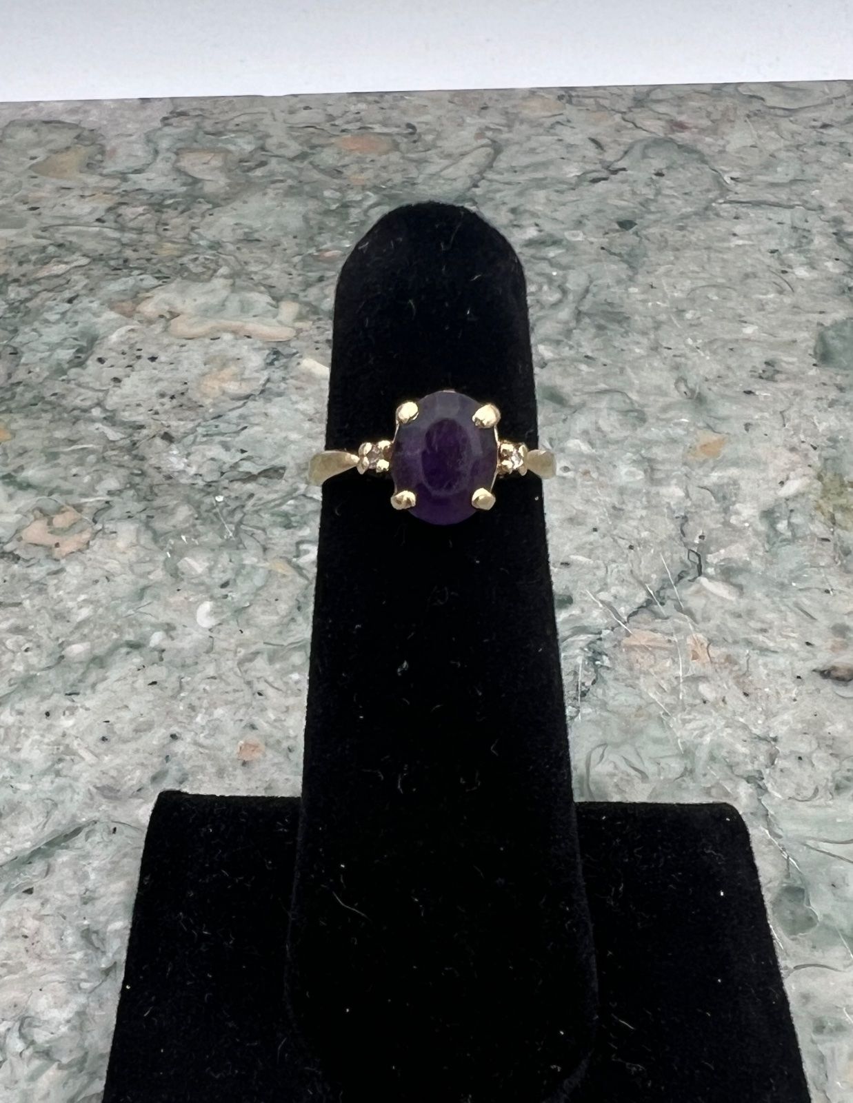 14K Gold Amethyst Ring with Diamond Accents. Sz. 4.5 2