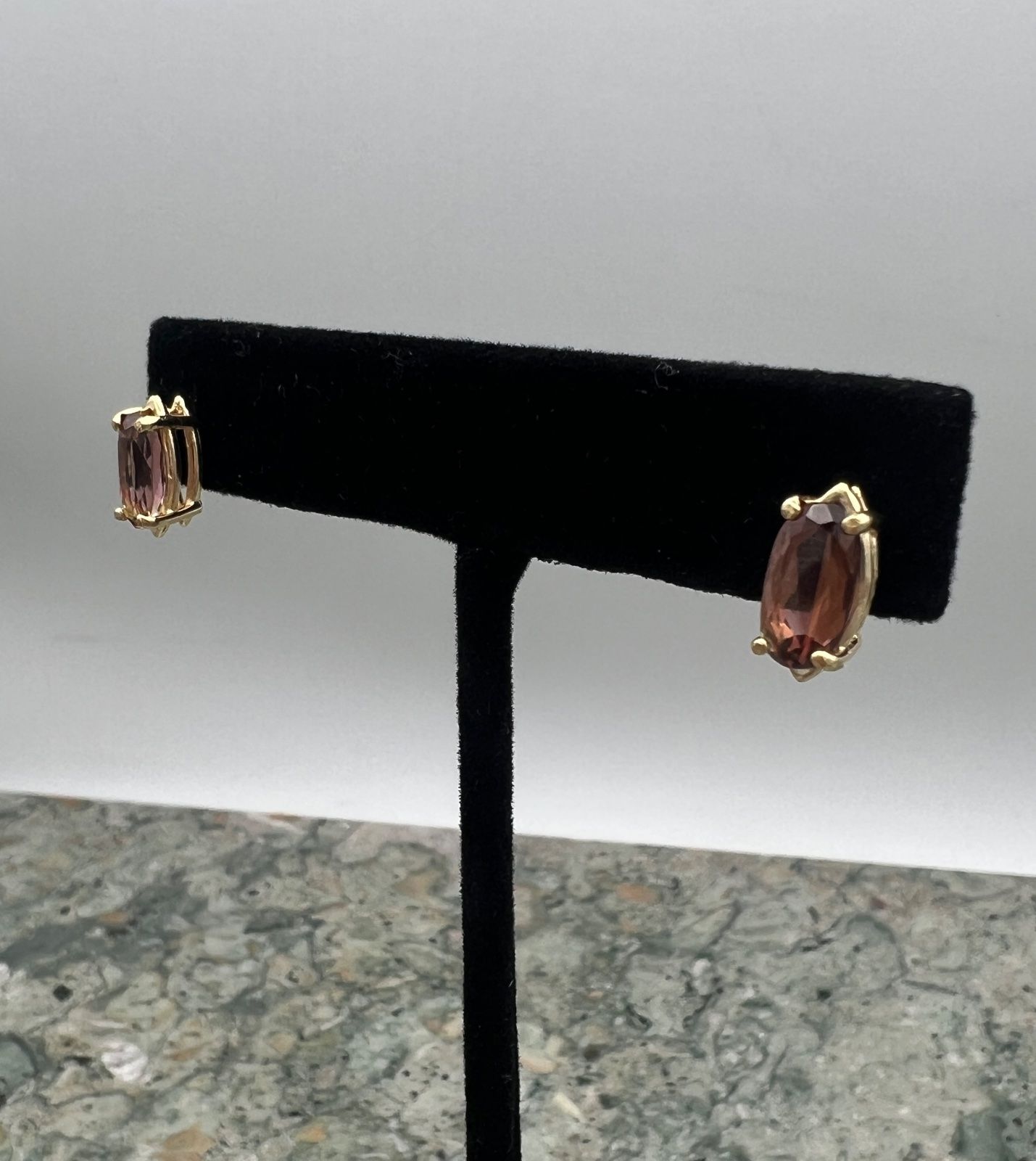 10K Yellow Gold Oval Pink Tourmaline Stud Earrings 3