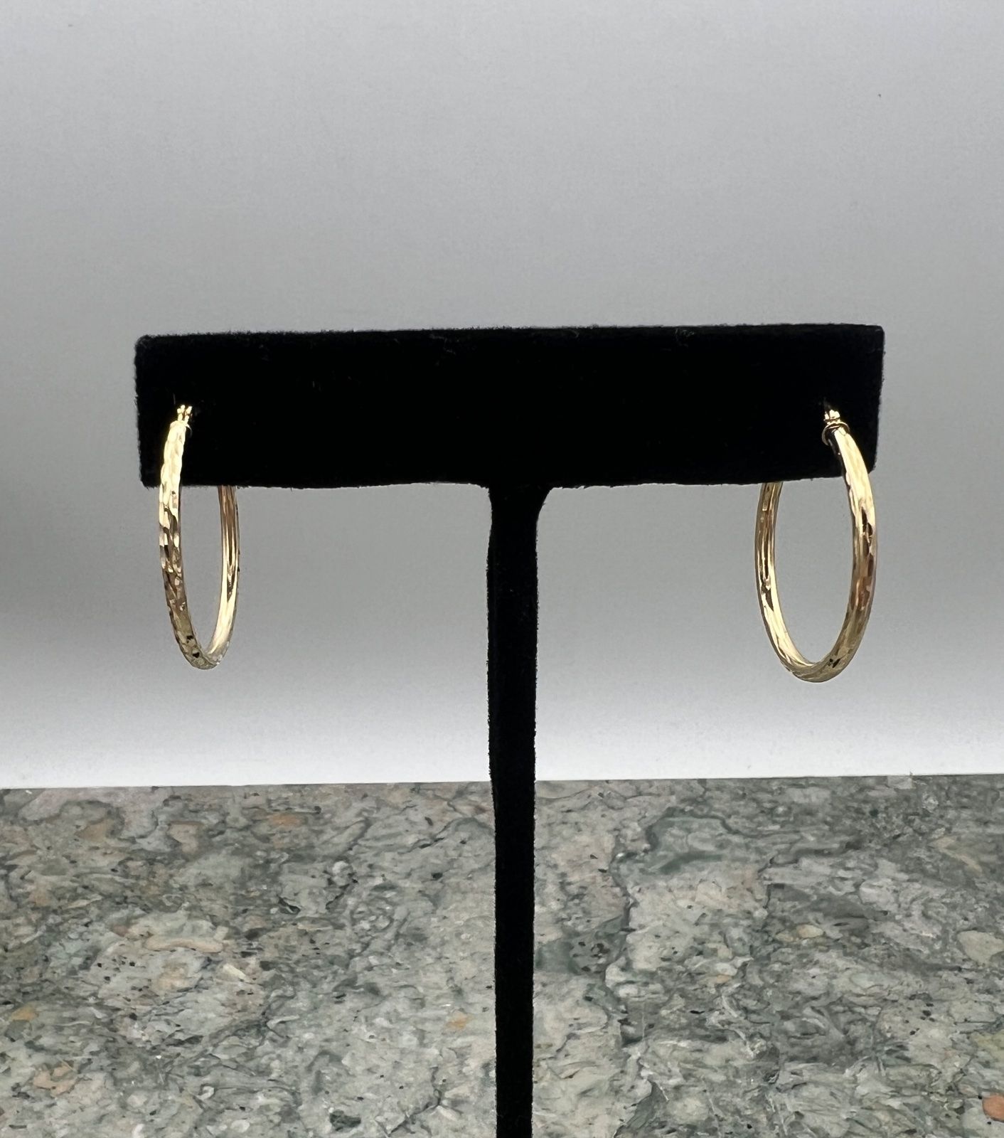 10K Yellow Gold Hammered Hoop Earrings 3