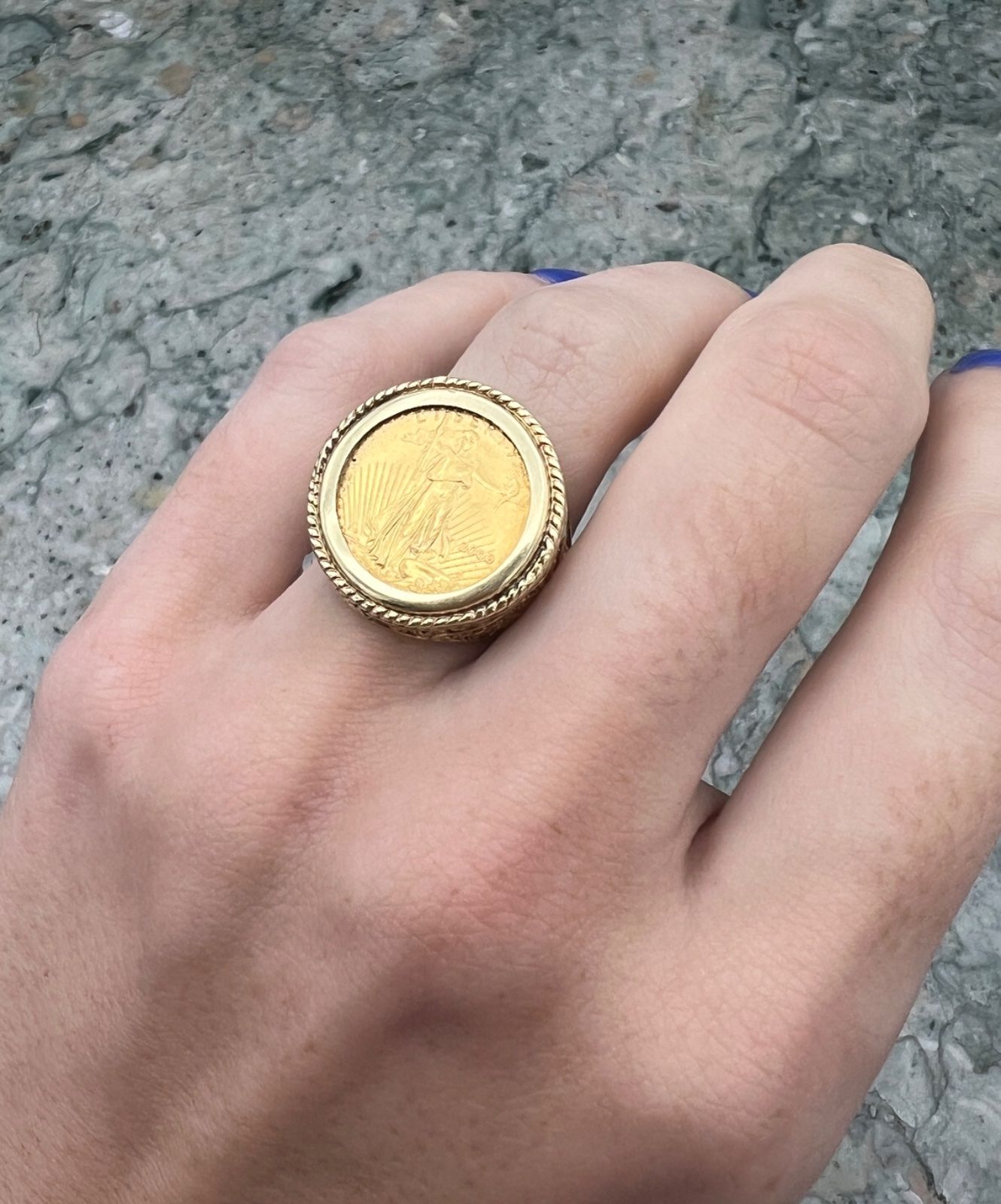 14K Gold Filigree Coin Ring with 1/10 oz American Eagle. Sz. 4.25 3