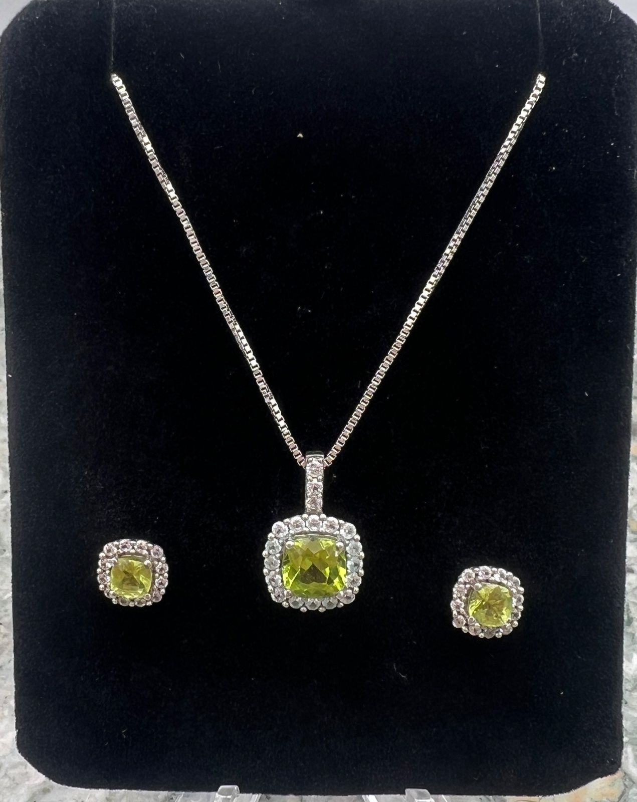 Sterling Silver Peridot & White Topaz Pendant Necklace Earring Set