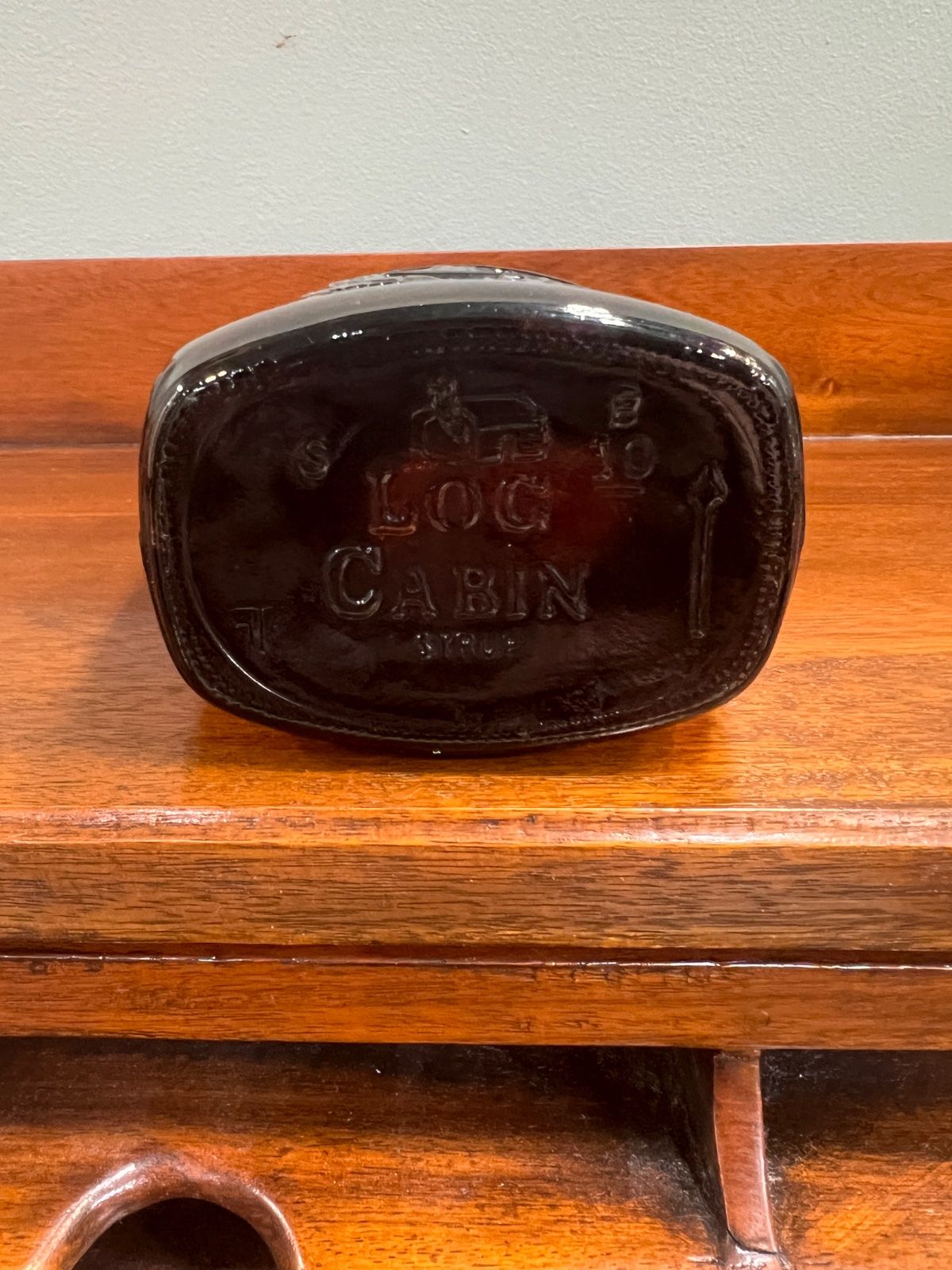 Vintage Amber Glass Log Cabin Syrup Bottle 1776 Eagle Bicentennial Cork 3