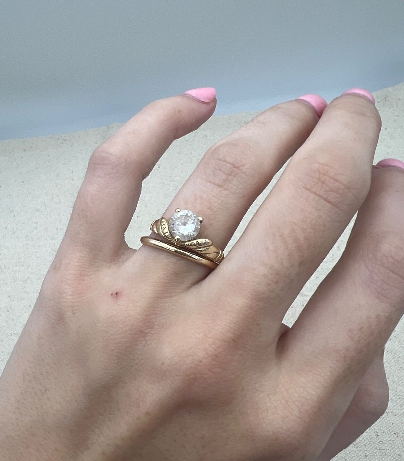 Vintage 14K Gold Engagement Ring & Wedding Band Set w/ Simulated Diamond. Sz 7 3