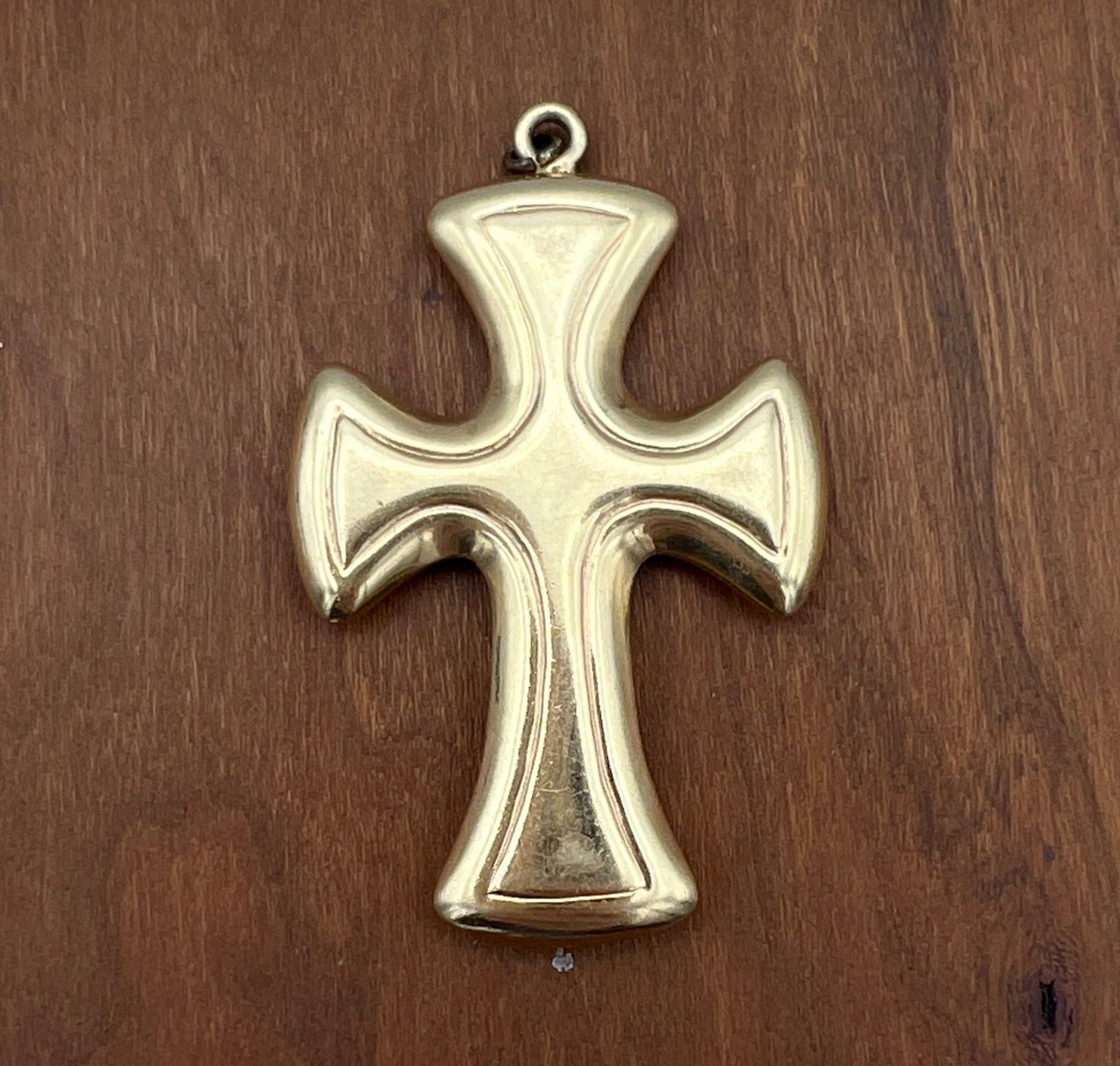 14K Gold Flared Cross Pendant Maltese Style