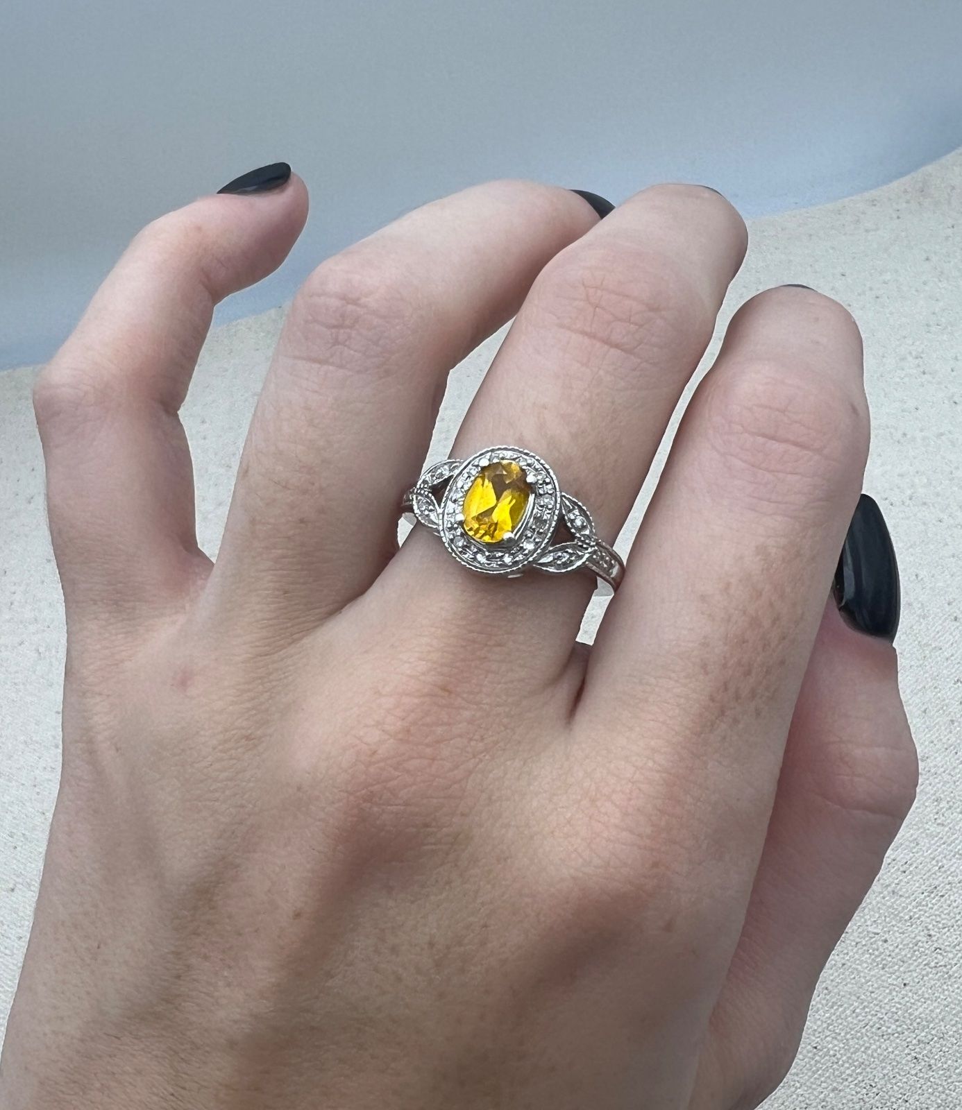 10K White Gold Citrine & Diamond Halo Ring Twisted Band. Sz 7 3