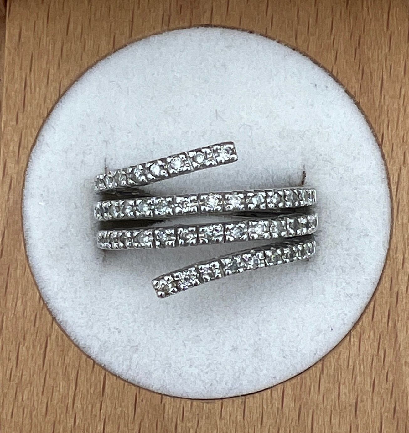 10K White Gold Diamond Spiral Wrap Ring Multi-Row Band. Sz 7