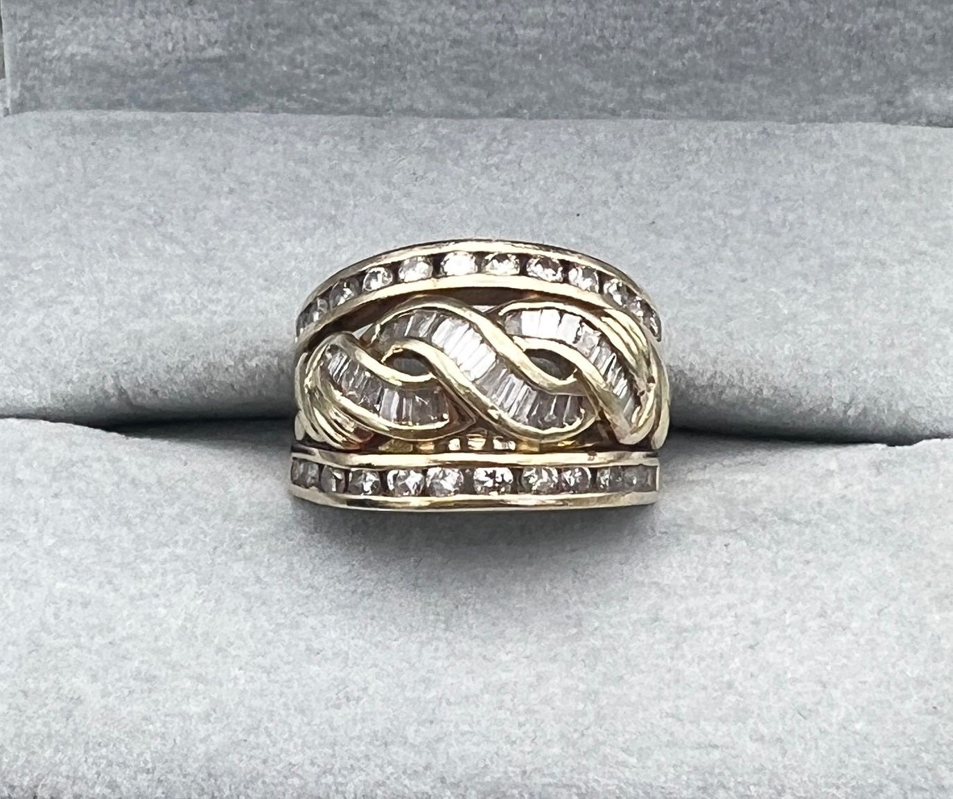 14K & 10K Gold Diamond Wide Band Ring Baguette & Round Stones. Sz 8.25