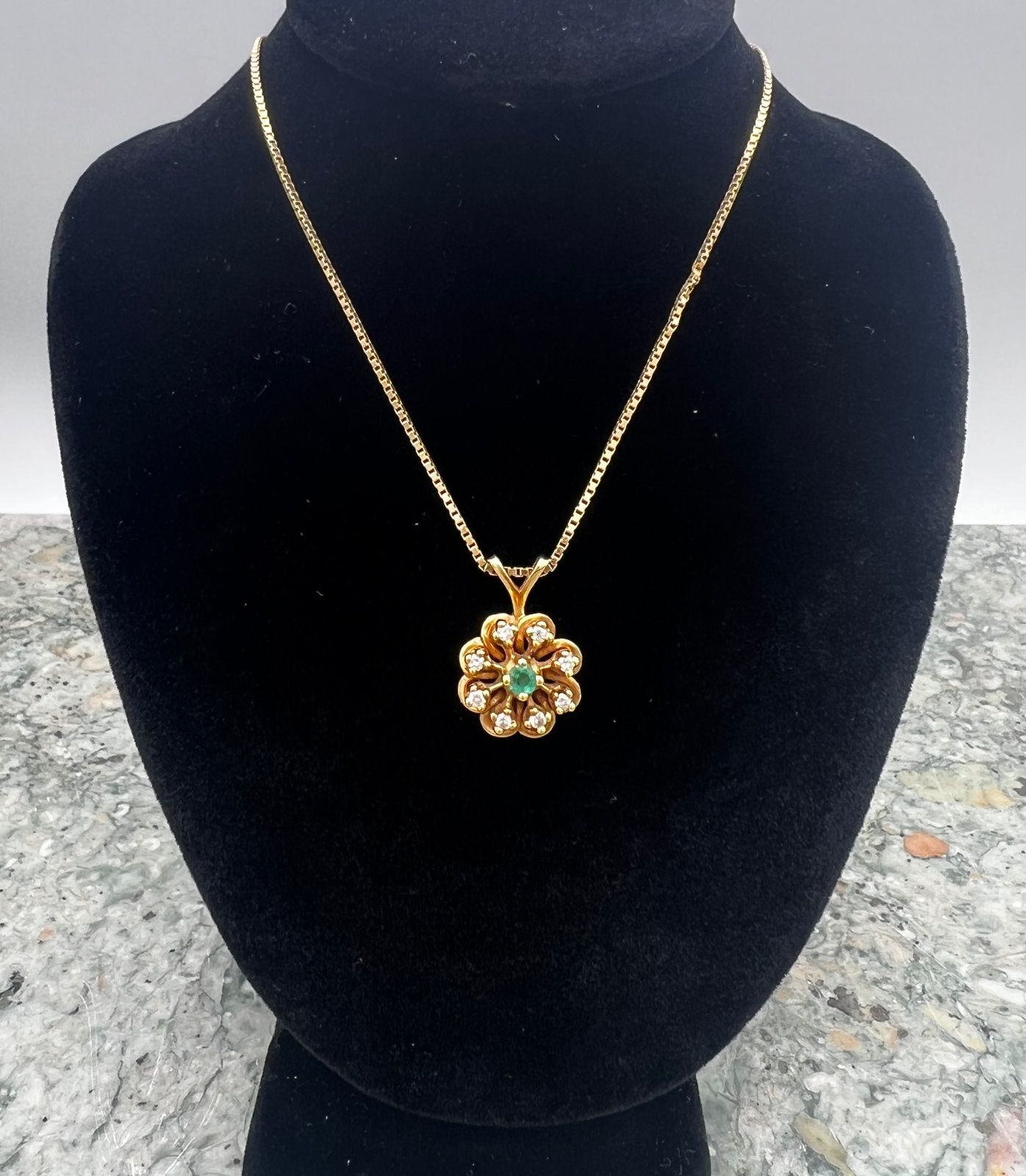 14K Gold Flower Pendant Necklace with Diamonds and Emerald