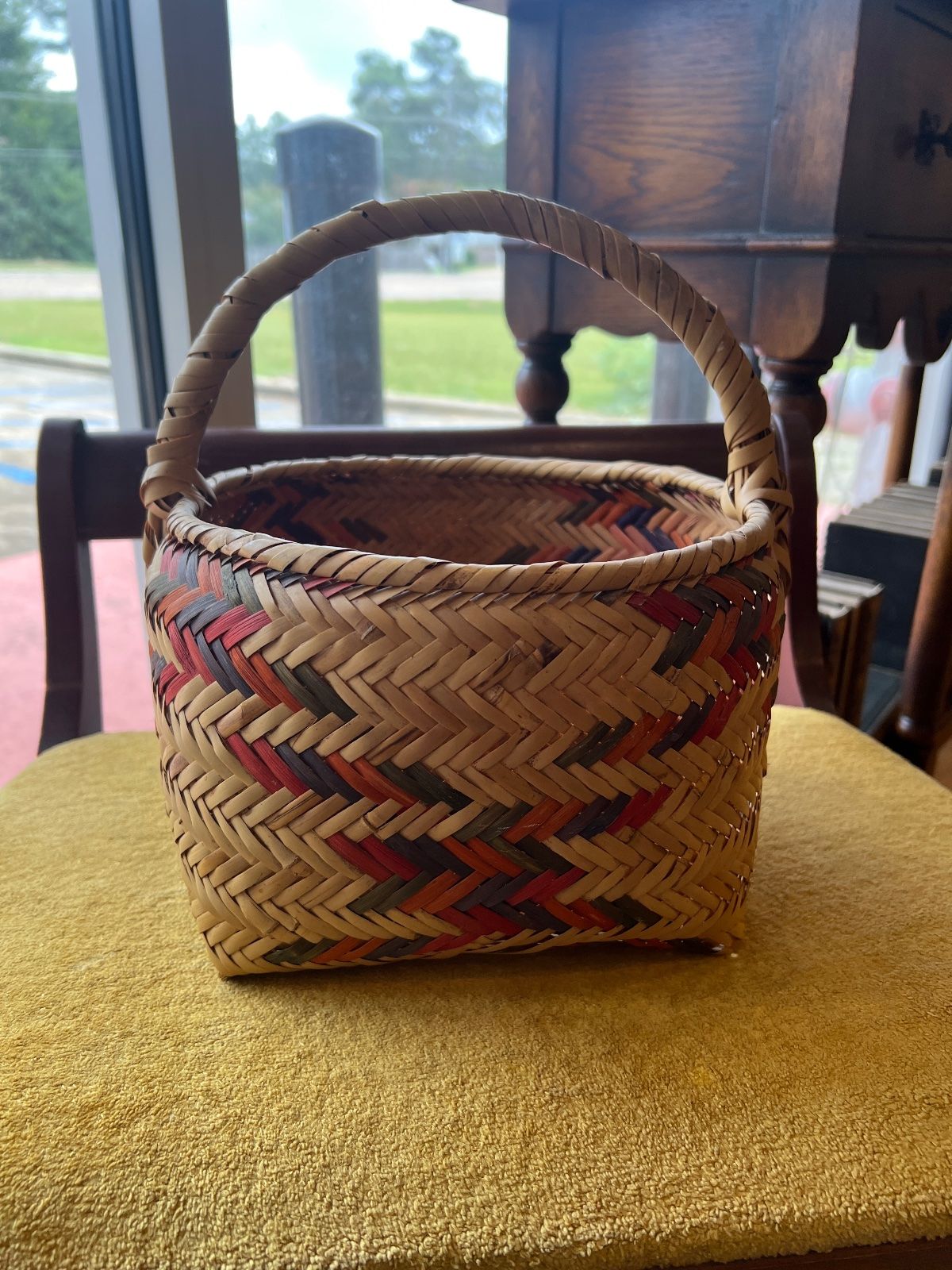 Mississippi Choctaw Rivercane Basket with Handle Dyed Chevron