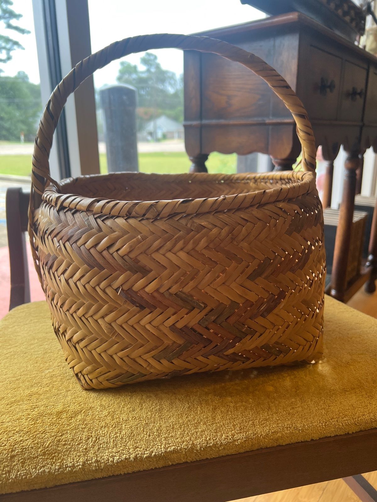 Mississippi Choctaw River Cane Basket with Handle Herringbone Pattern