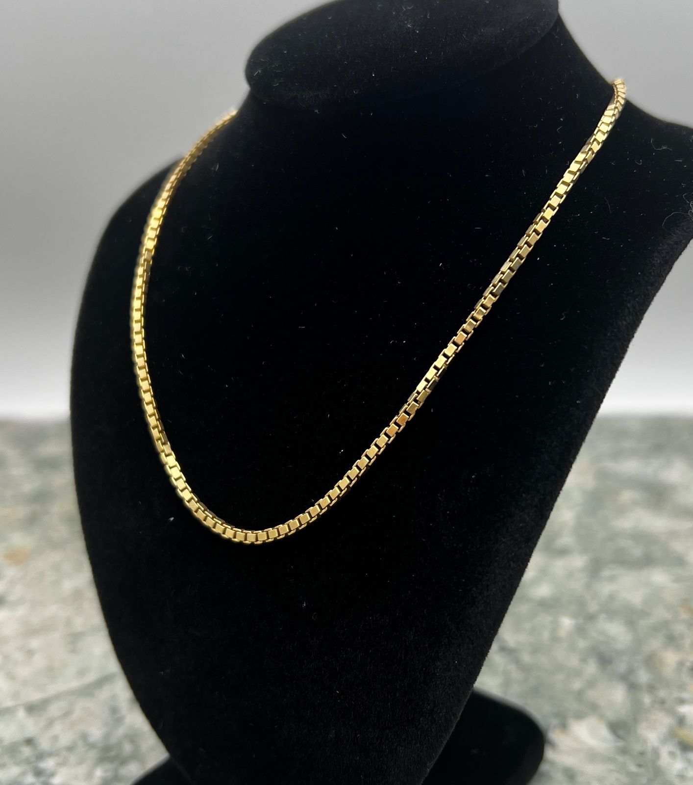 14K Yellow Gold Box Chain Necklace. 19" Chain Length 3