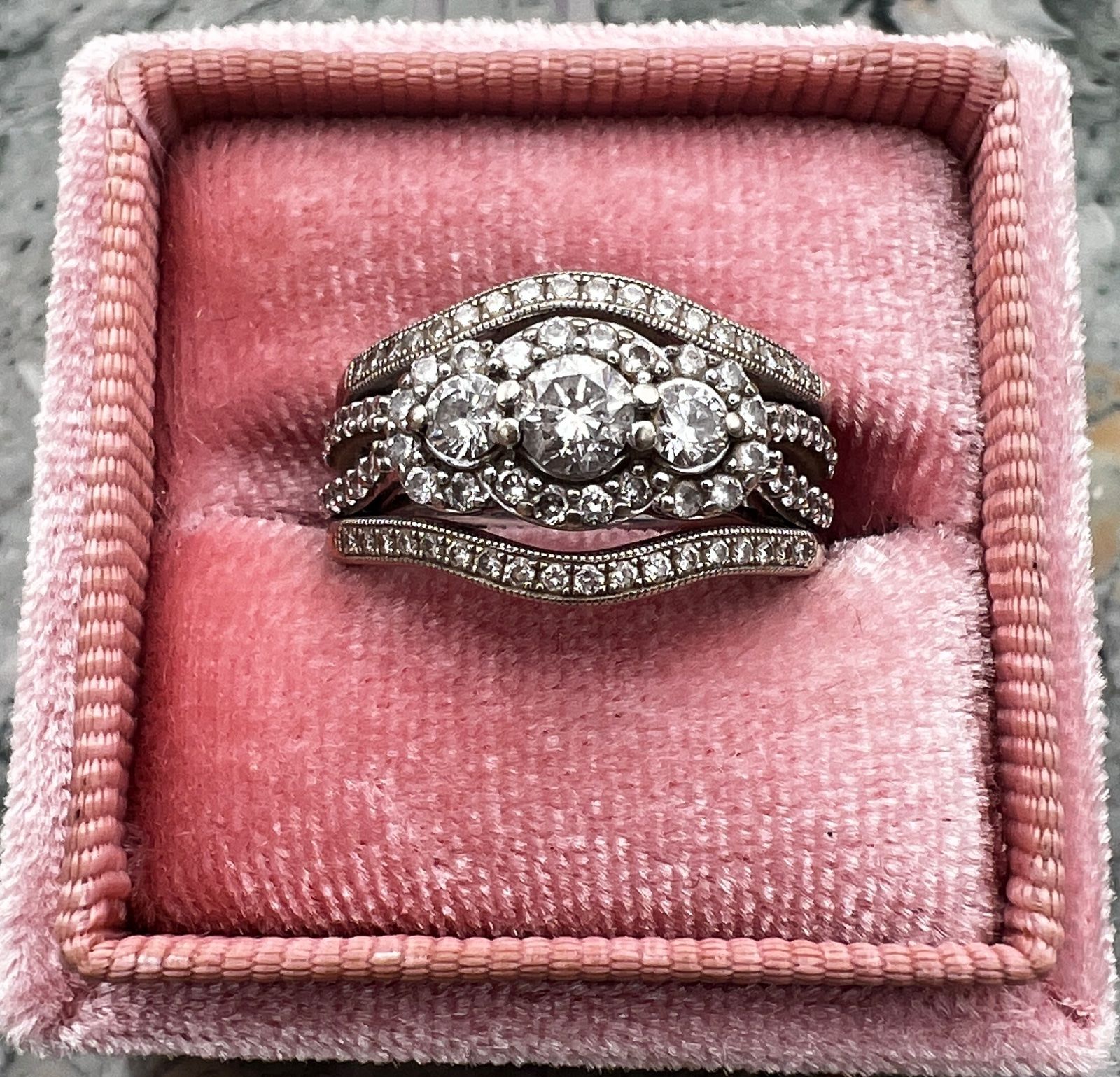 14K White Gold Round Diamond Halo Wedding Ring Set 5
