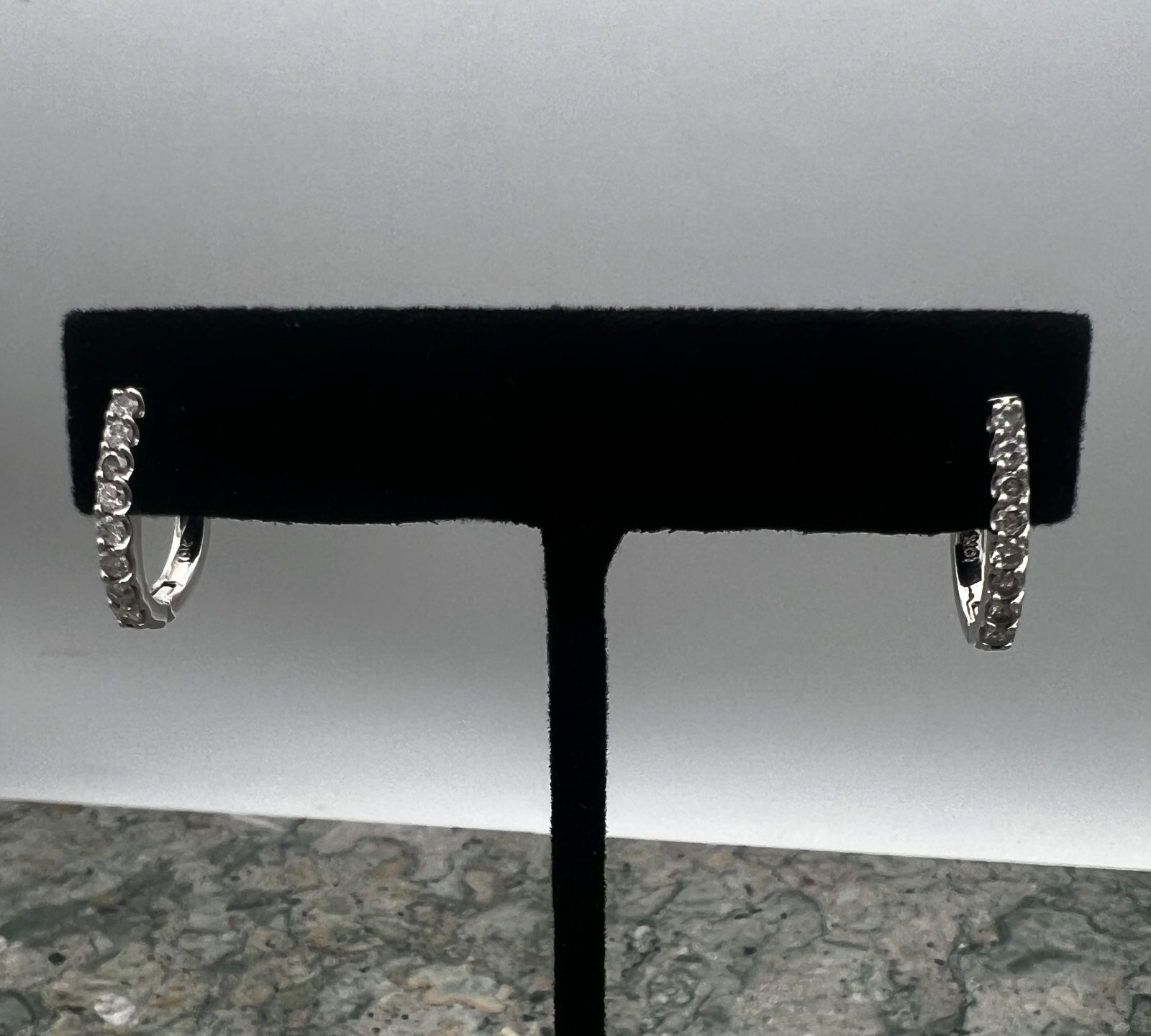 10K White Gold Round Diamond Huggie Hoop Earrings 3