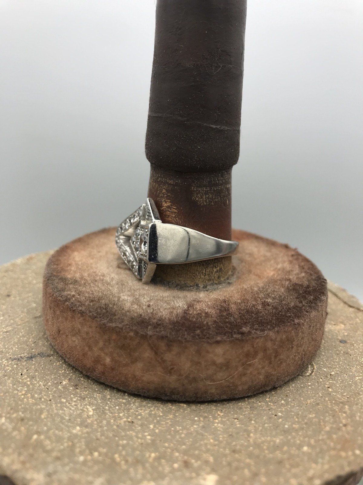 Men's 14k White Gold .65ct European Cut Art Deco 1.1ctw Diamond Ring 4