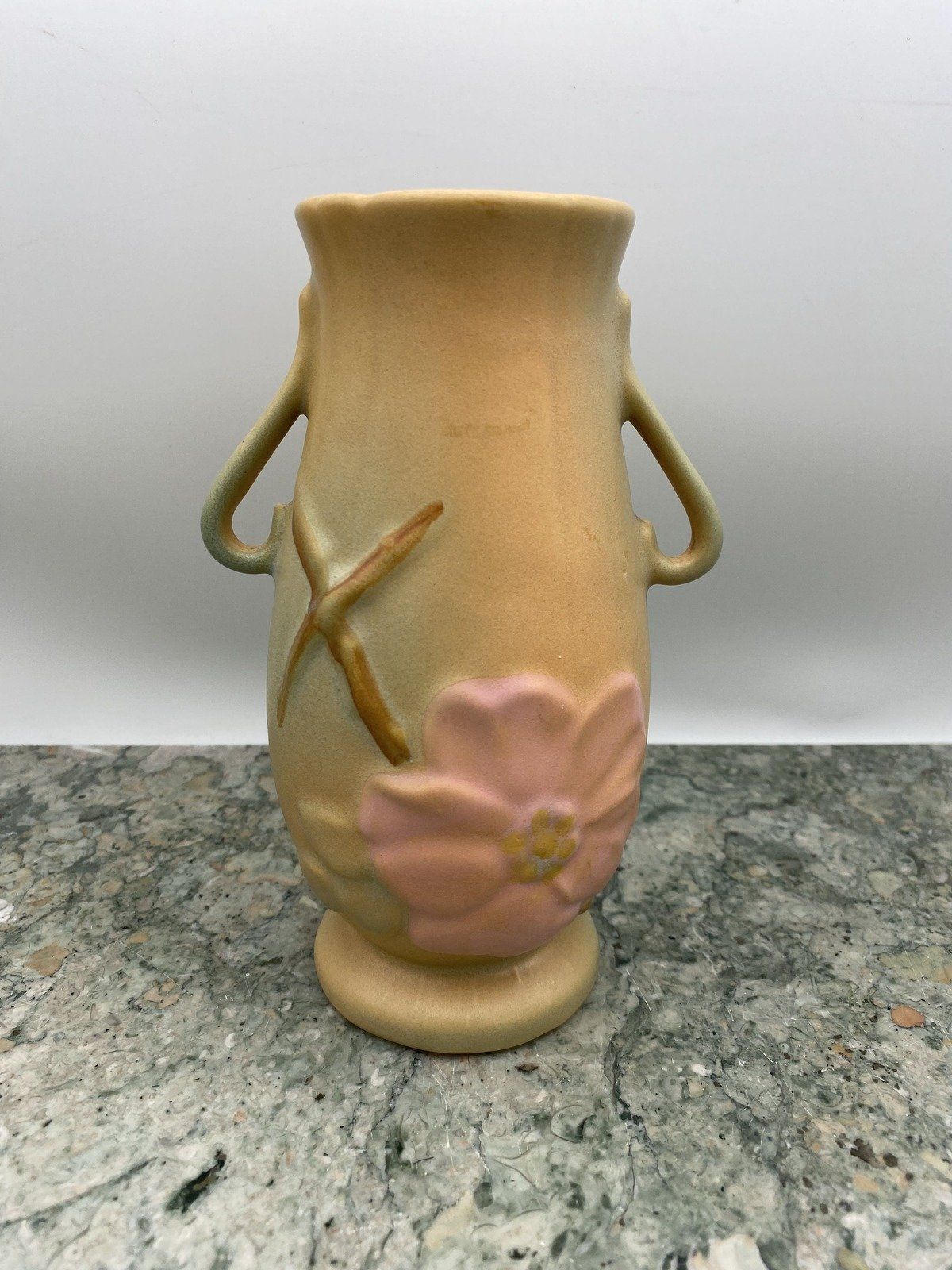Near Antique c.1930s Weller Wild Rose 6.75 Handled