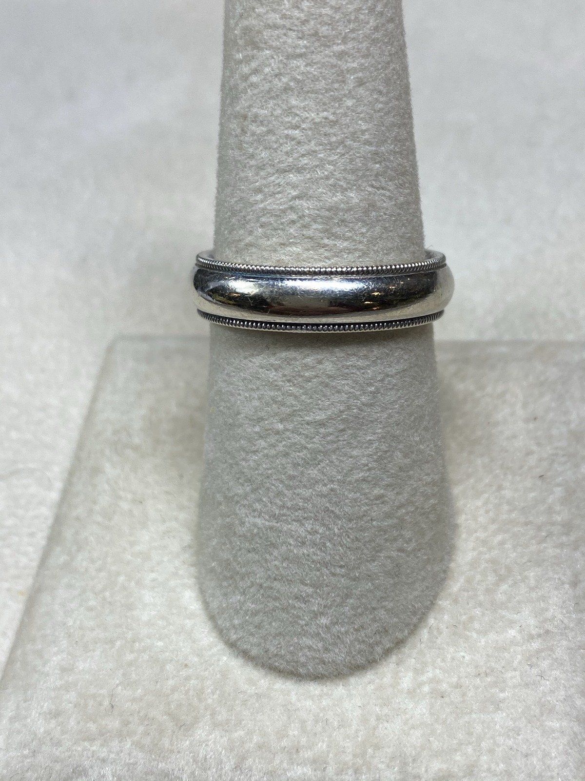 14k Men's White Gold Wedding Ban