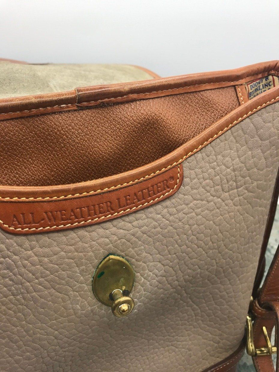 Vintage Genuine Leather Dooney + Burke Grey/Camel Bucket Crossbody 3