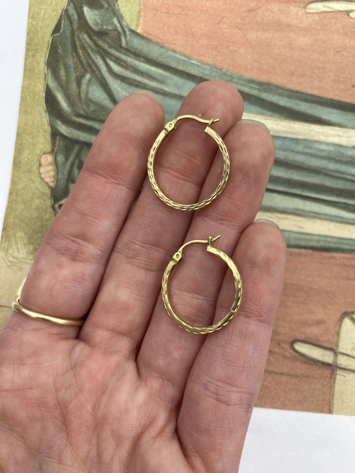 Vintage Everyday Textured 10k Gold Thin Hoop Earrings #2776 6