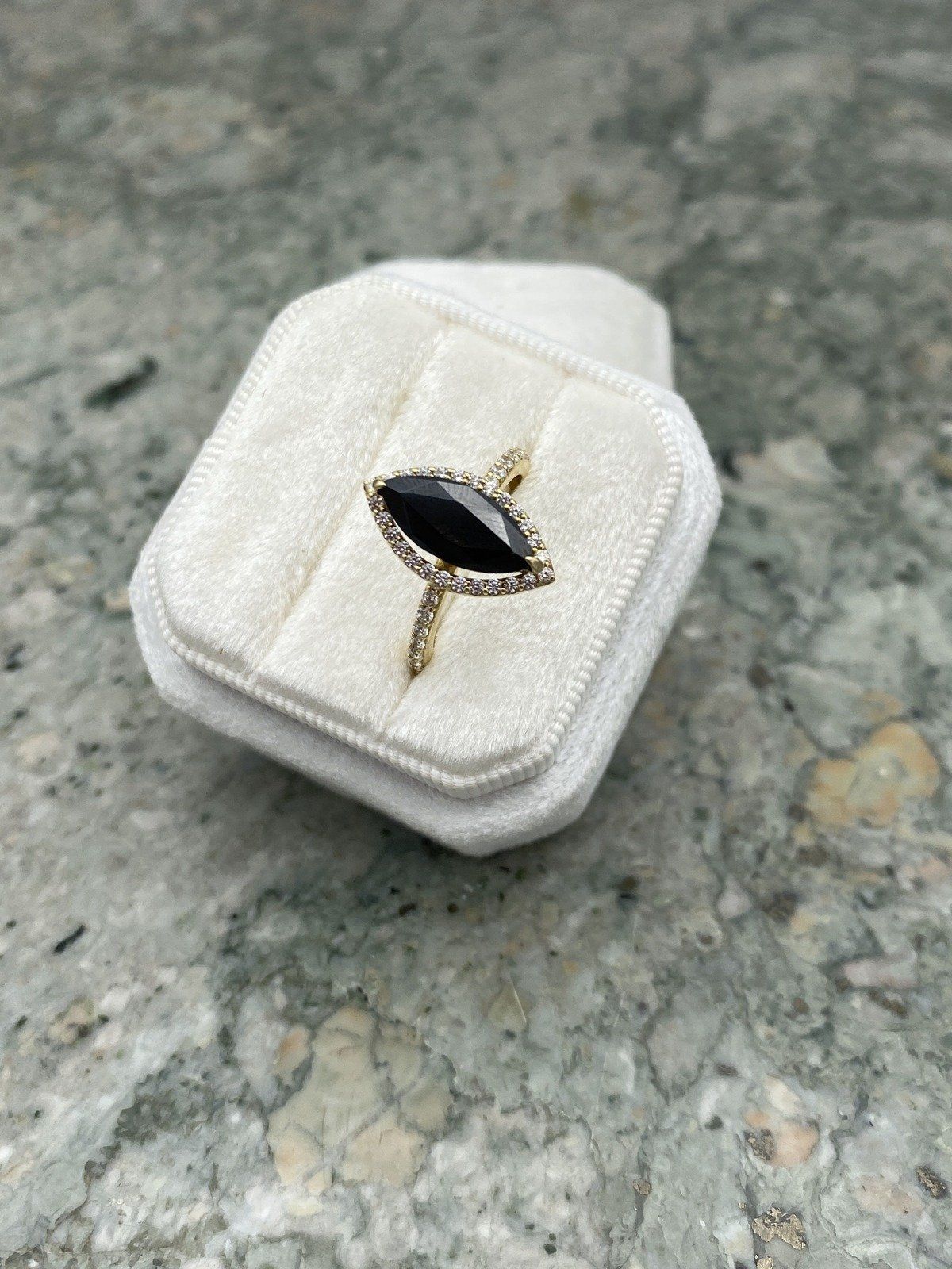 10k Onyx + Cubic Zirconia Marquise Navette Ring #2230 3