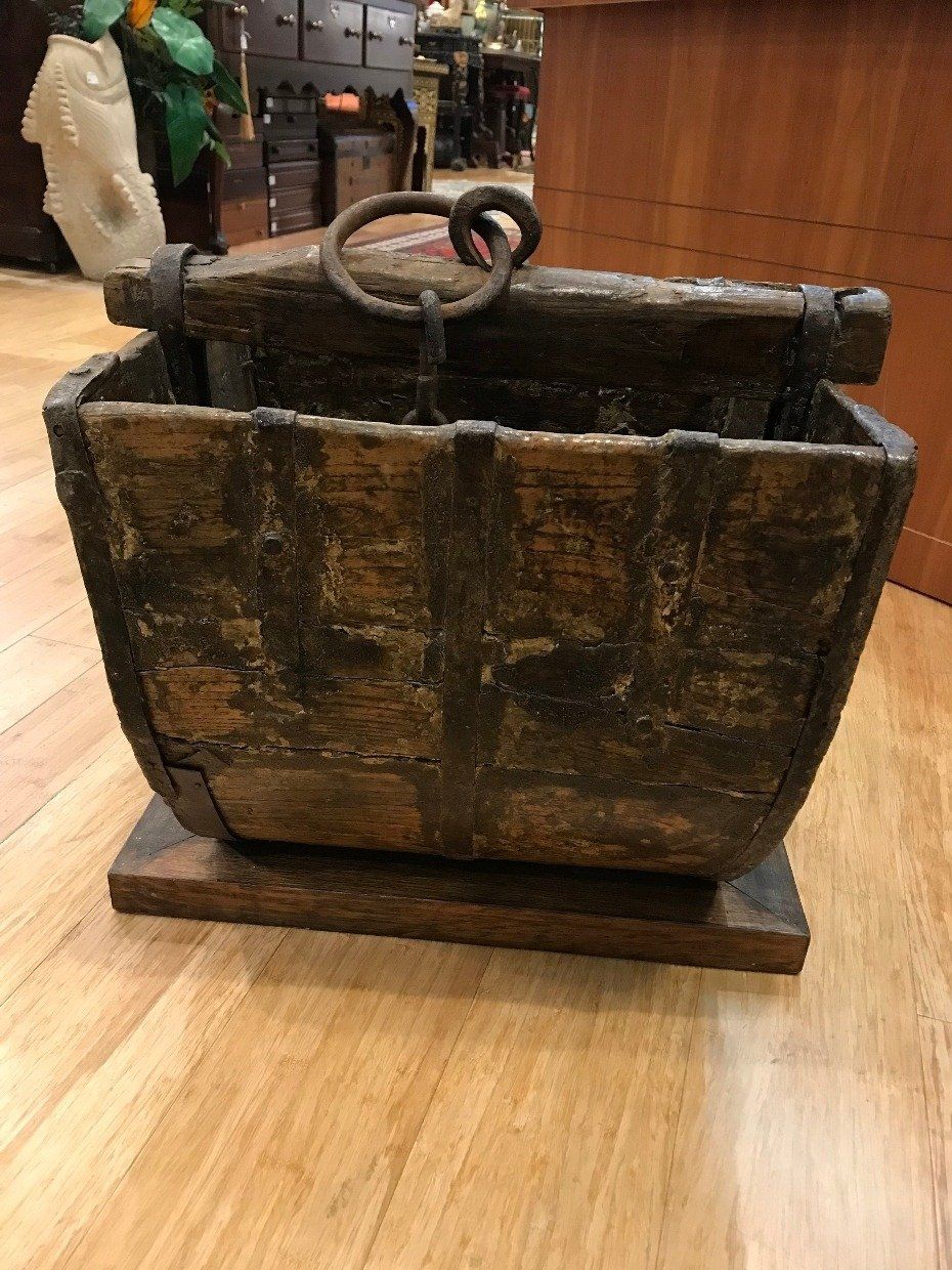 Antique Primitive Wooden Chinese Rice Bucket 3