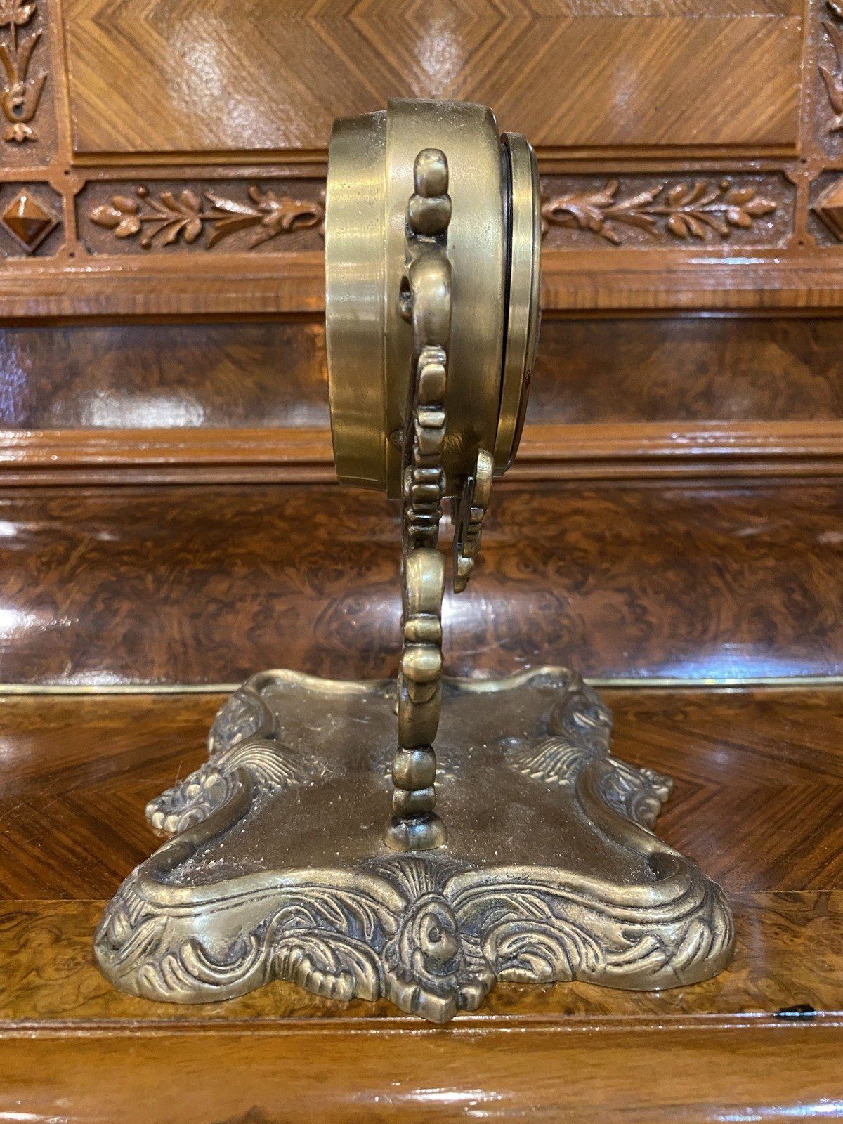 Beautiful Vintage Cast Brass Ornate Desk/Table Clock 5