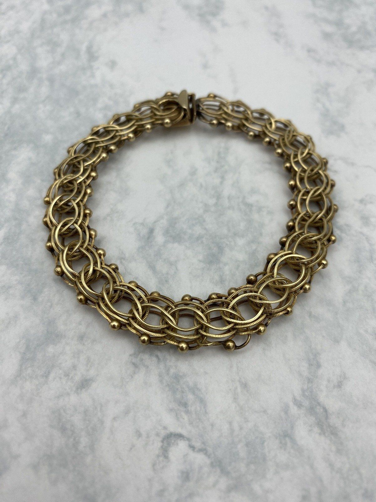 Vintage Solid 14k Gold Interlocking Loop + Grommet Statement/Starter Charm Bracelet 8L 7