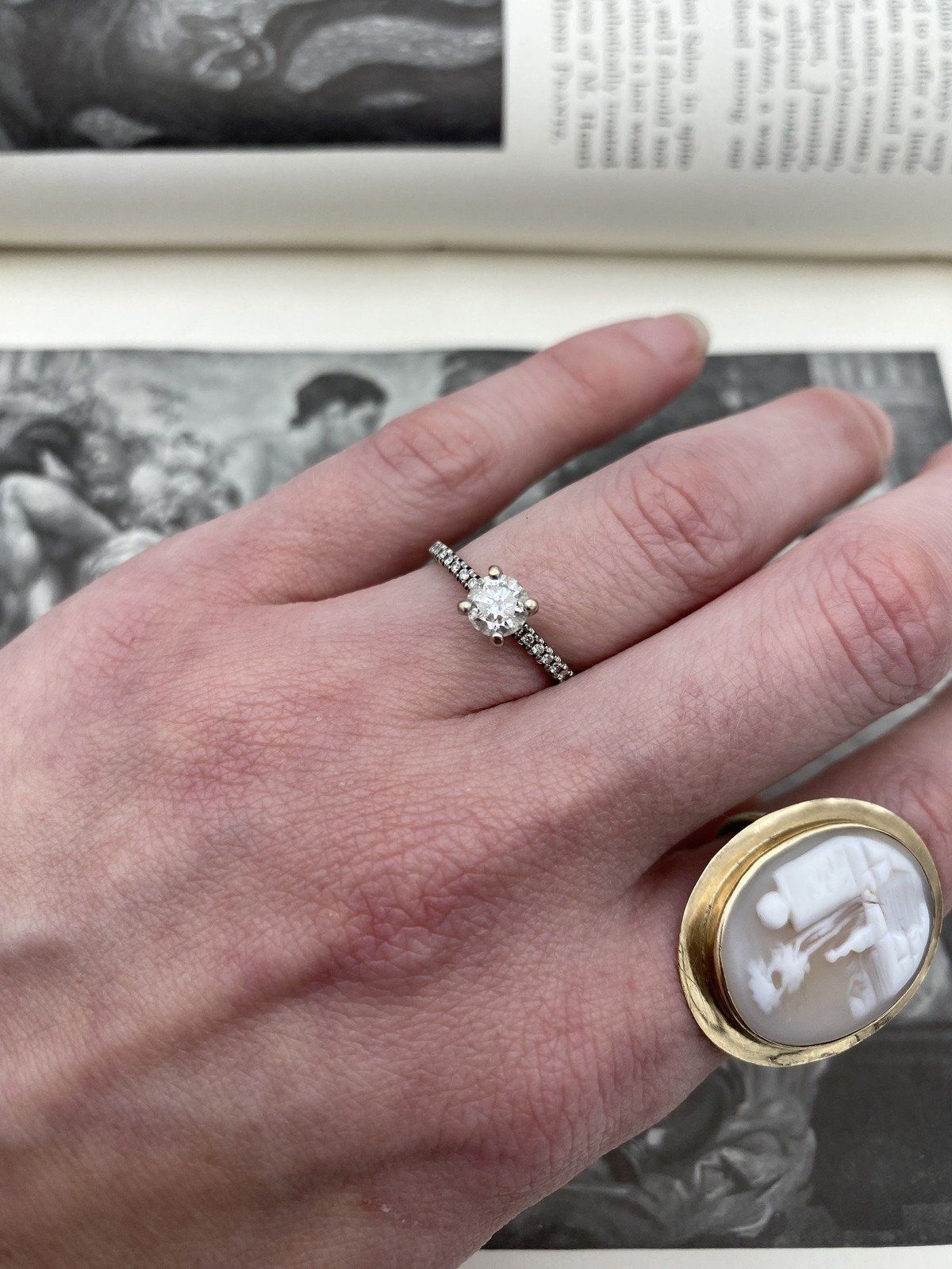 Lovely 14k White Gold .65ct Solitaire Round Diamond w Pave Diamond Band 3