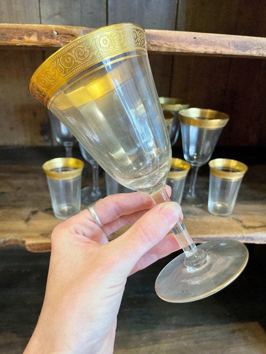 11pc Gold Rimmed Glassware Stem + Sherry Set 5
