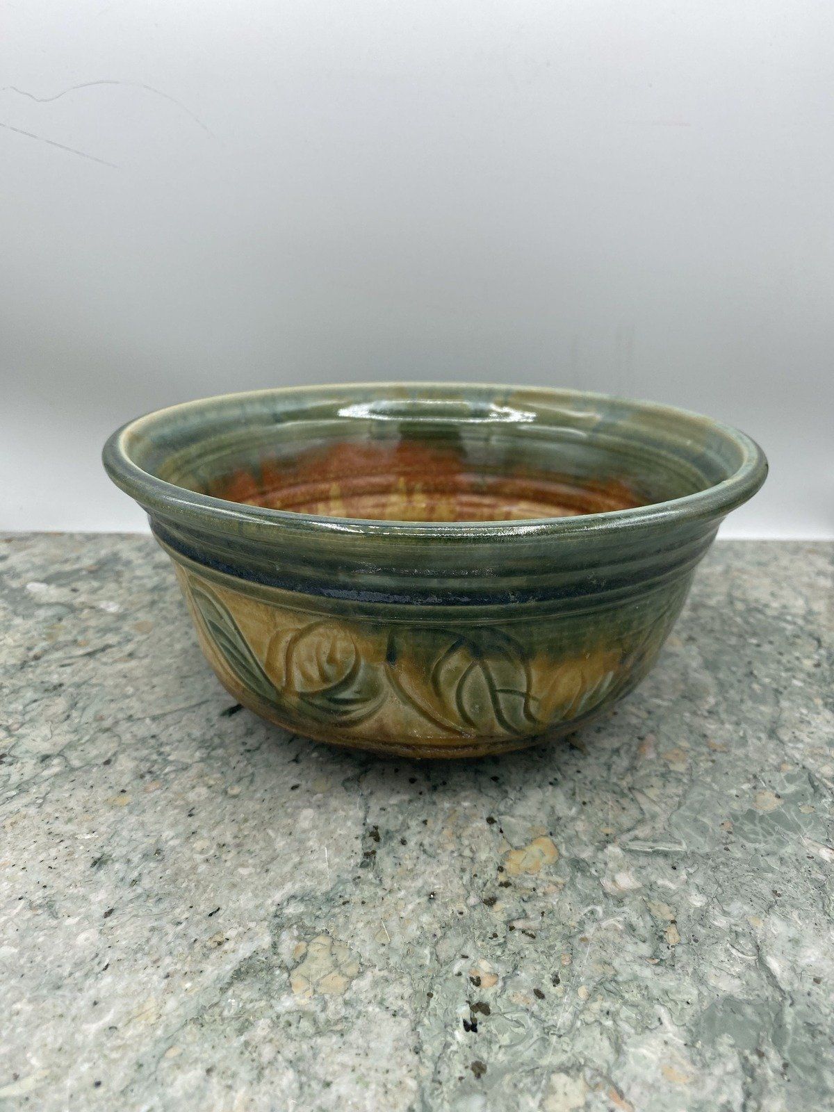 Pair of Signed Glazed Pottery Varying Sized Mixing Bowls 565 2