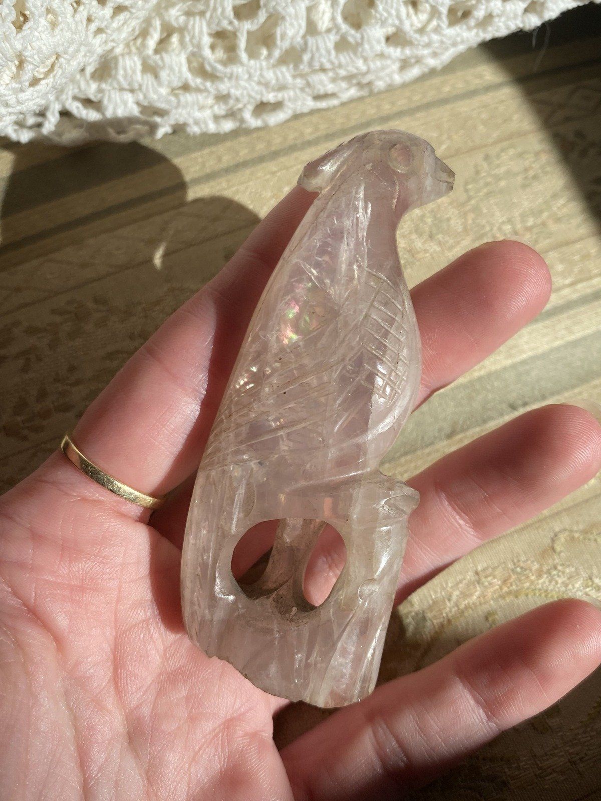 Hand Carved Rose Quartz Parrot/Cockatoo 10