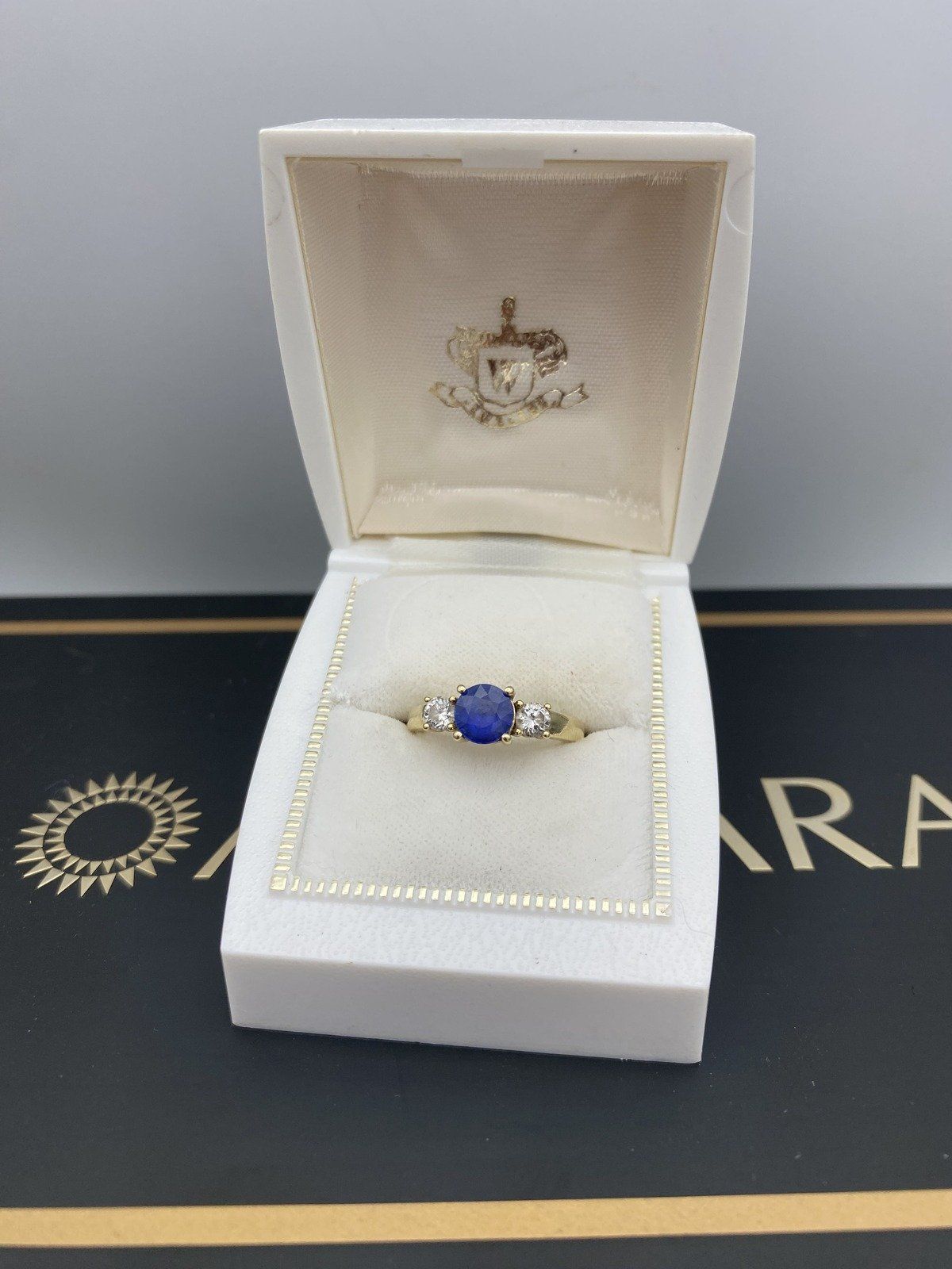 Angara 14k Gold 1ct Sapphire + .32ct Diamond Trio Stone Ladies Ring w GIA + Display Box 11