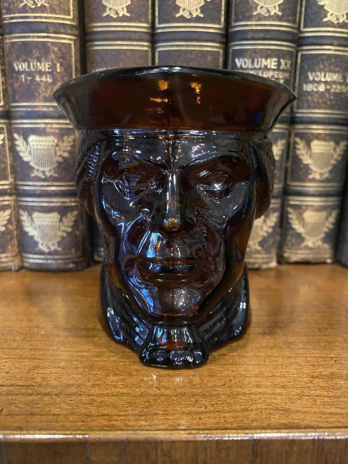Vintage Avon Apothecary Glass Thomas Jefferson Presidential Glass Vase/Desk Jar 2