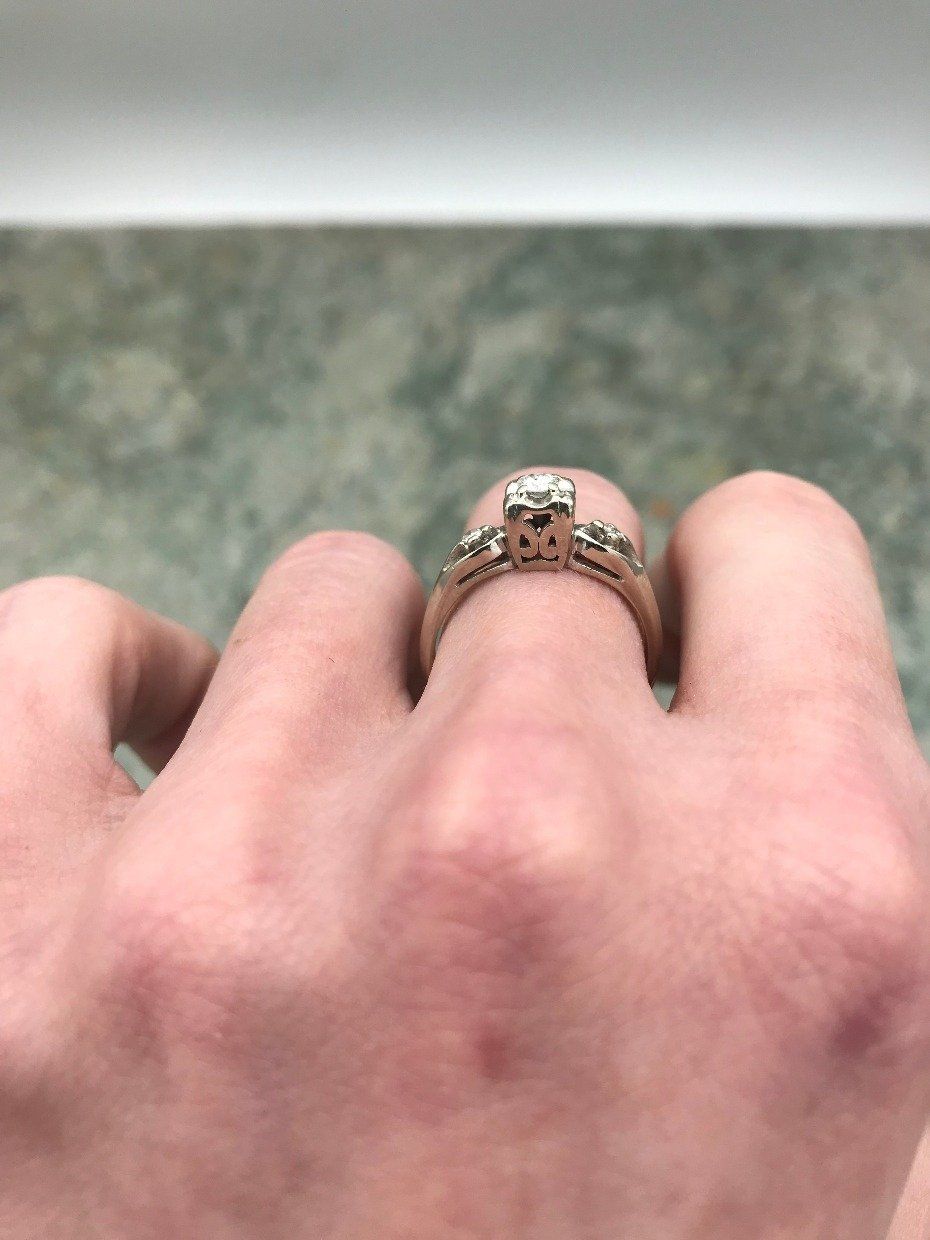 Antique 14k White Gold Floating Shoulder Diamond Engagement Ring 3
