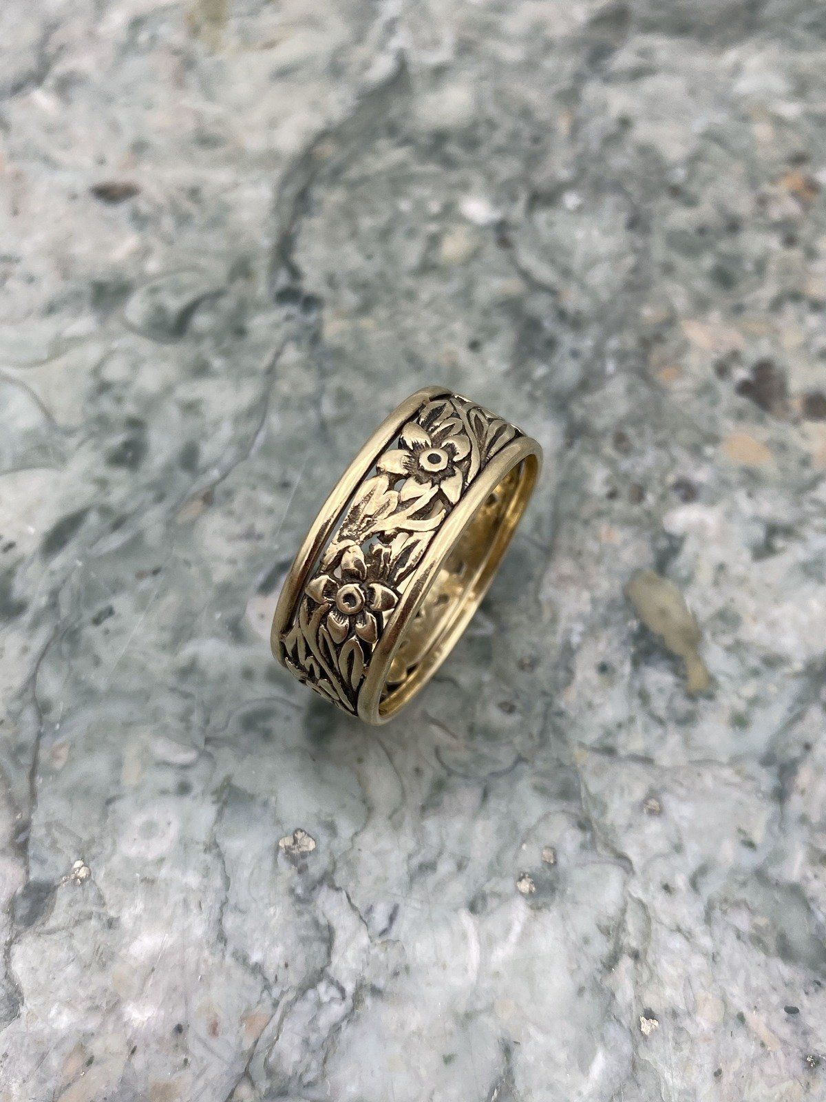 Men's Antique Reticulated Hand Carved 10k Gold Daffodil Motif Ring Band #2774 2