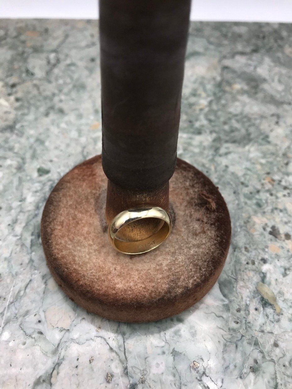 14k Gold 4.5mm Solid Ring Band 2