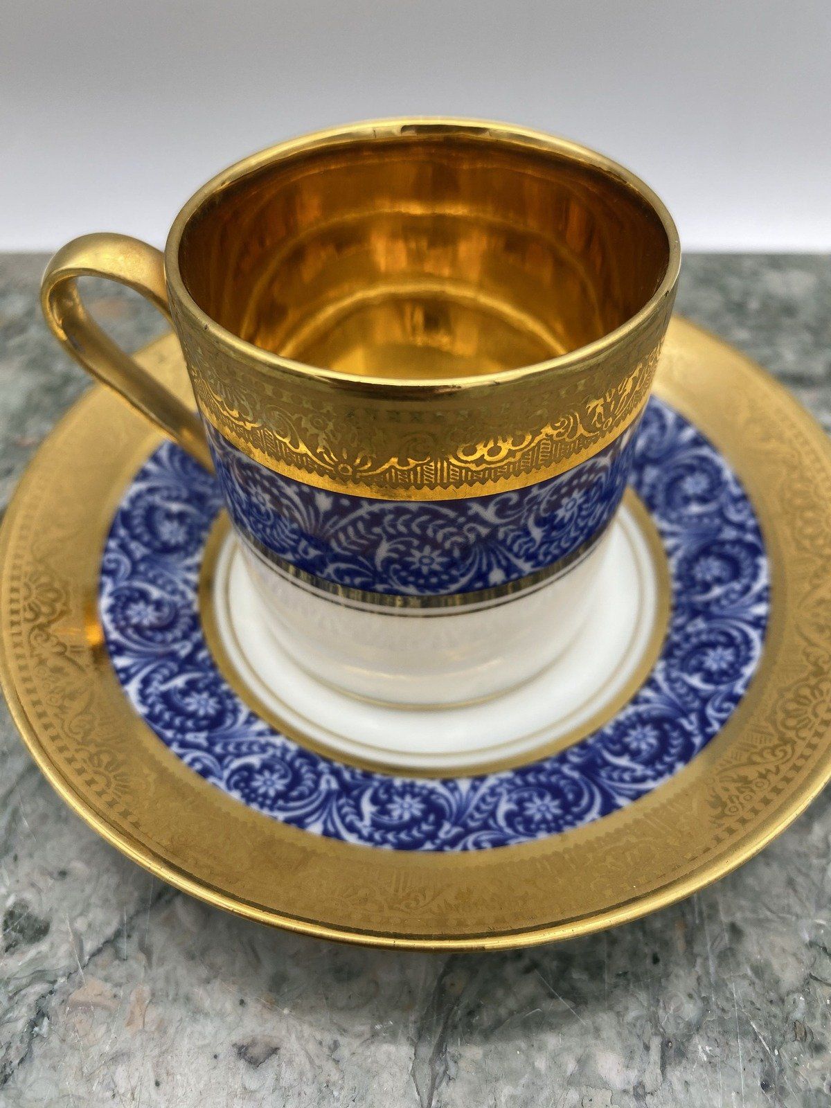 Legle Porcelaine d'Art Limoges French Flow Blue Acanthus + Gilt Demitasse Teacup + Saucer 7