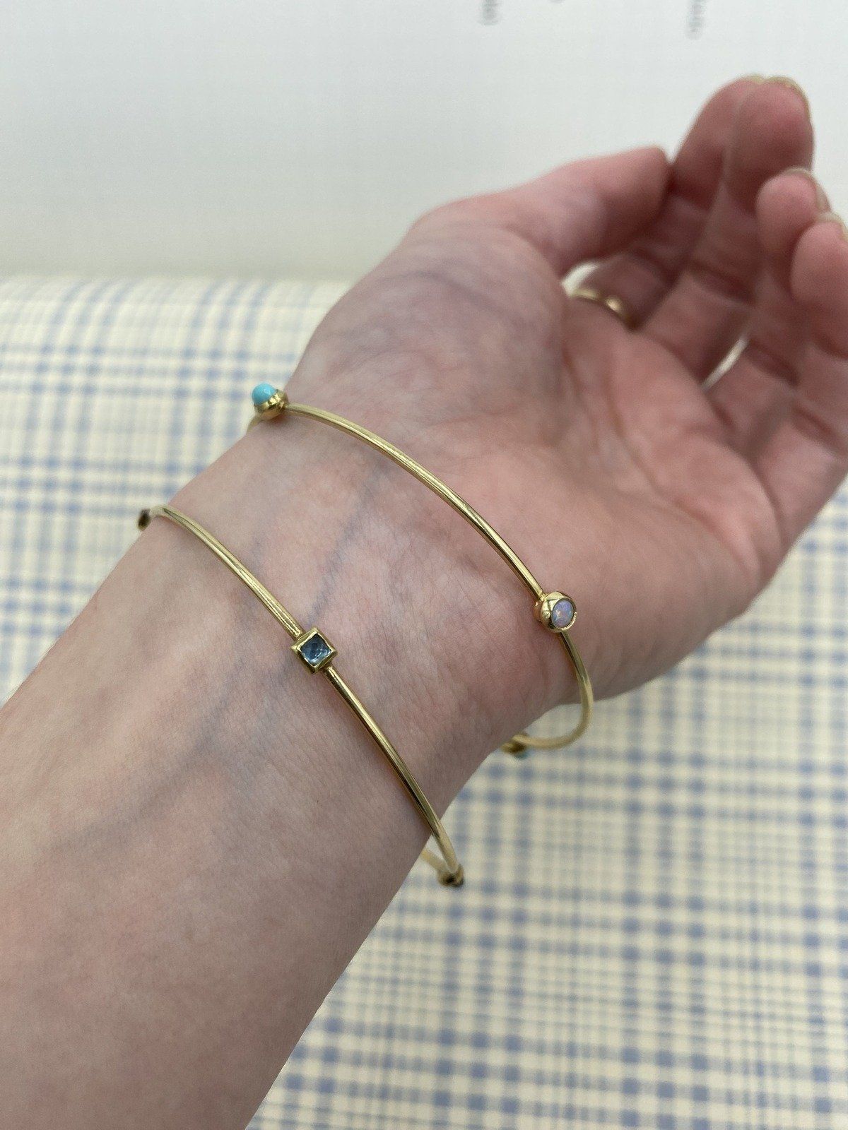 14k Gold Bezel Gem Candy Stackable Wire Bangle Bracelet 4