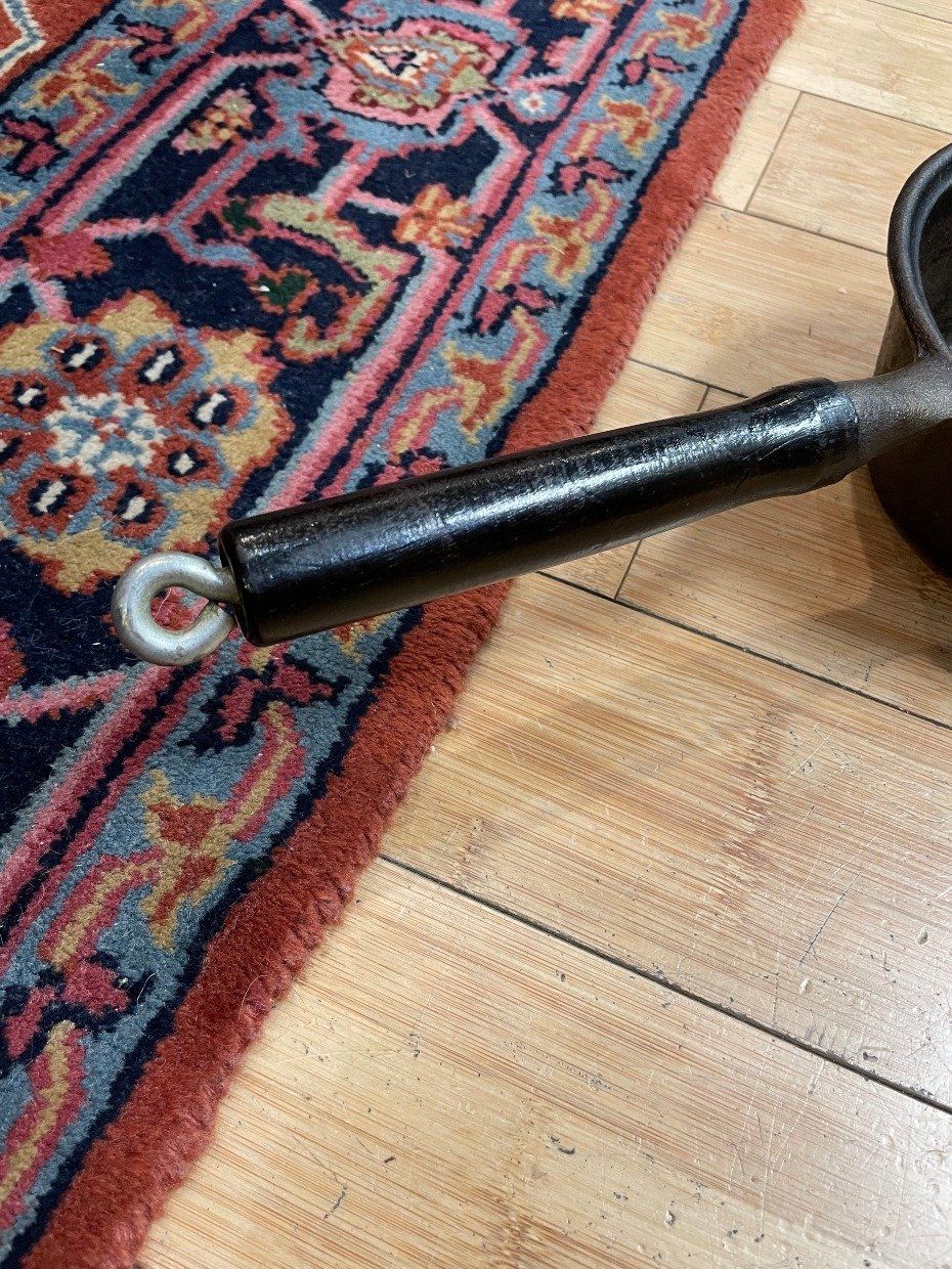 Old Cast Iron Pot w Wooden Handle 3