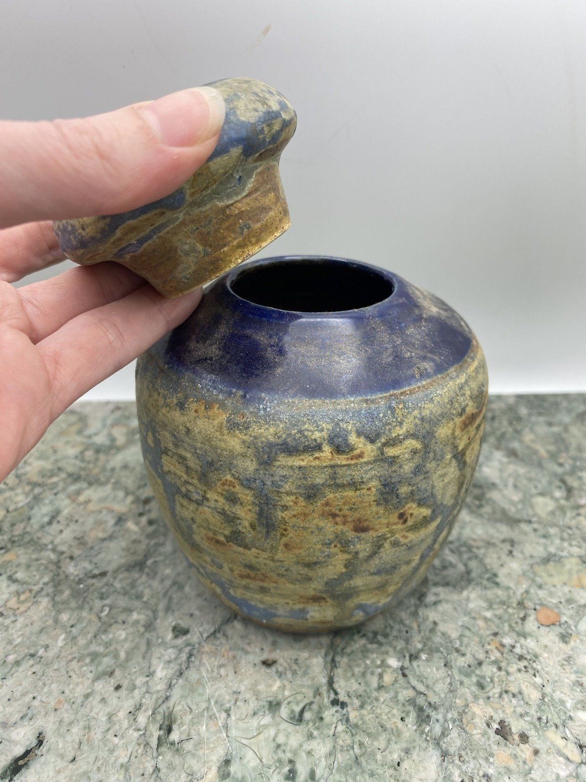 Signed Hand Thrown Singley Pottery Jar Vase #1059 4