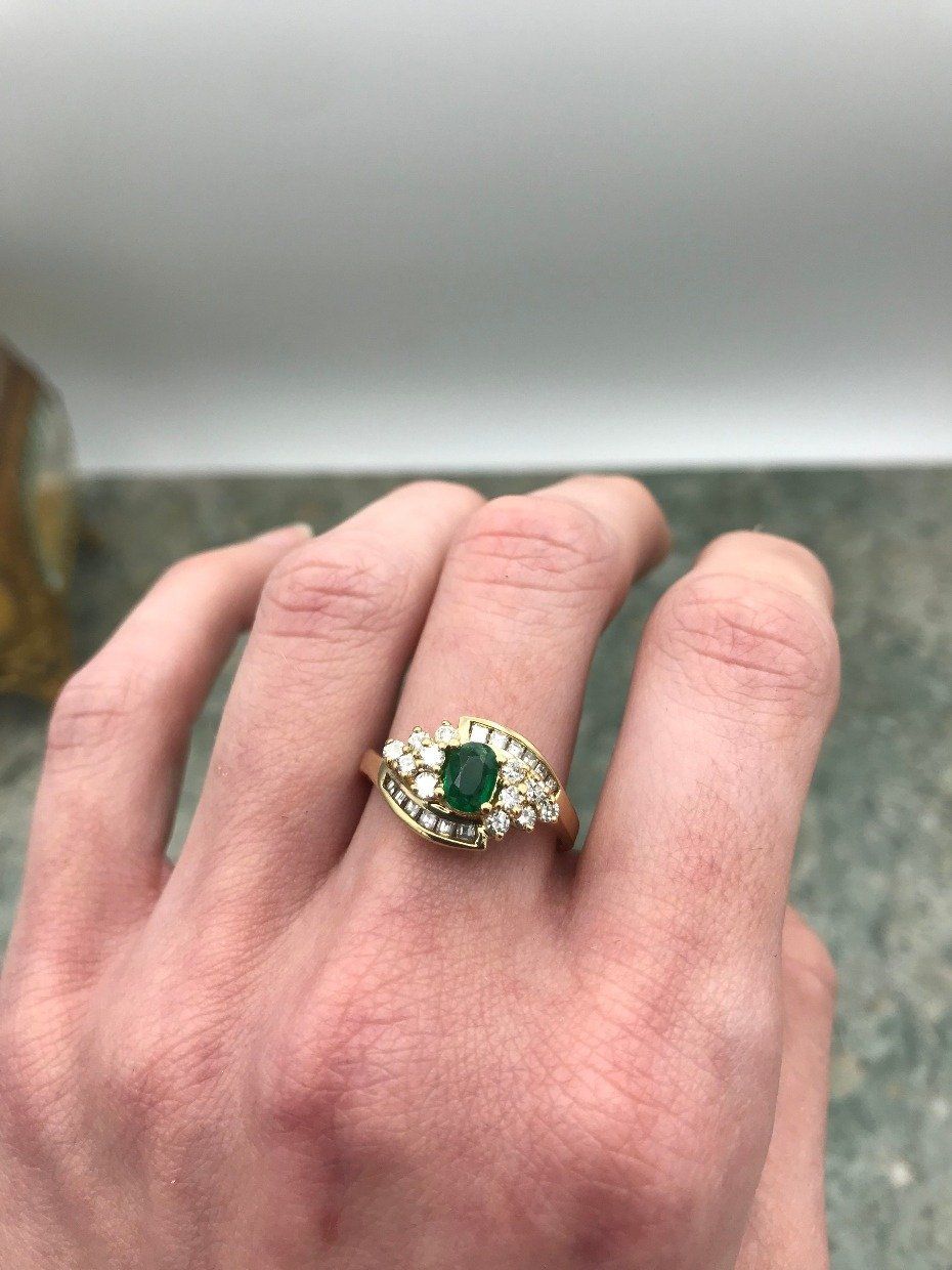 14k Gold .4ct Emerald + Diamond Eye Ring 6