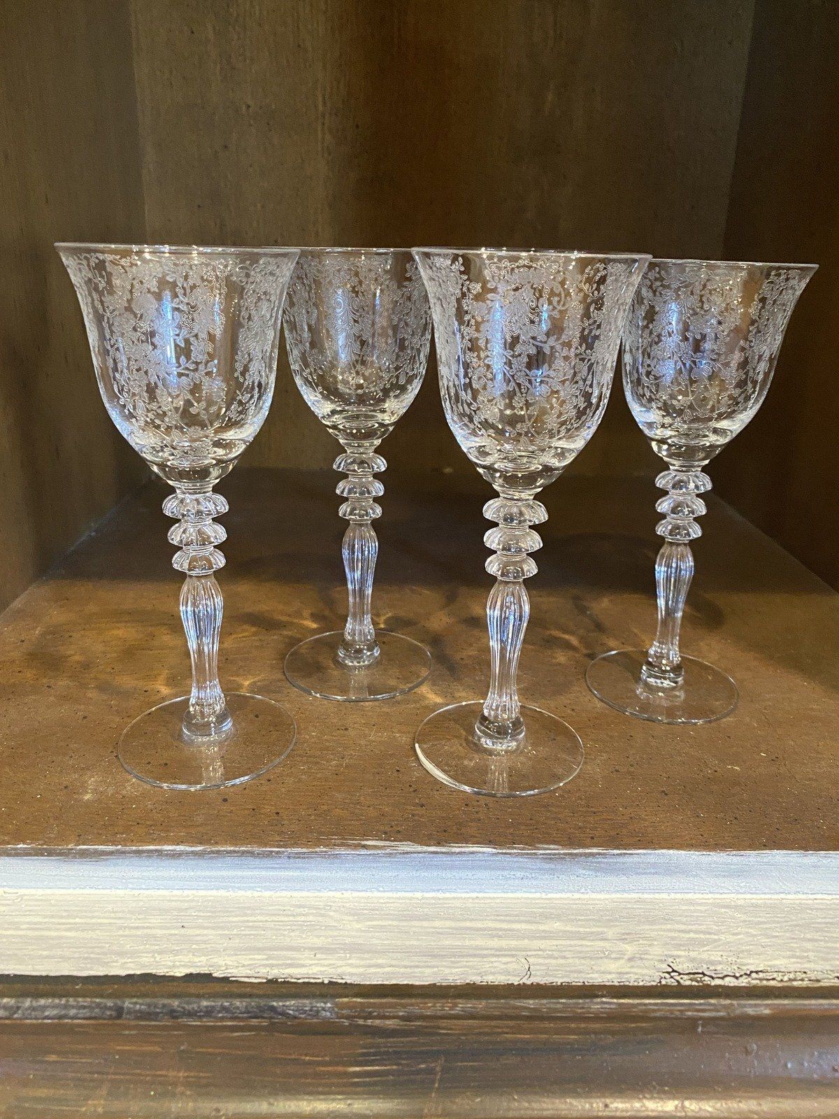 Set of 4x Delicately Etched Floral Sherry Wine Stems 2