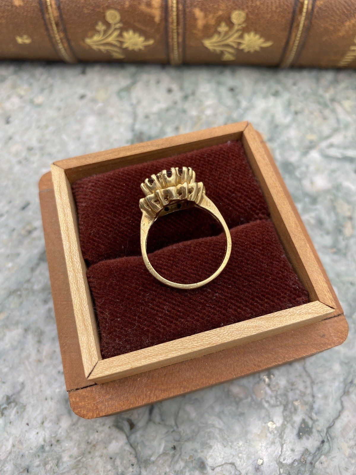 Vintage c.1950s/60s 14k Gold Garnet Flower Cluster Ring #2838 5