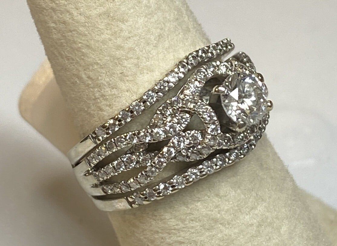 14k White Gold Bridal Brilliant Cut Diamond Ring with 1 Carat Center Diamond and Multiple Other Diamonds 2