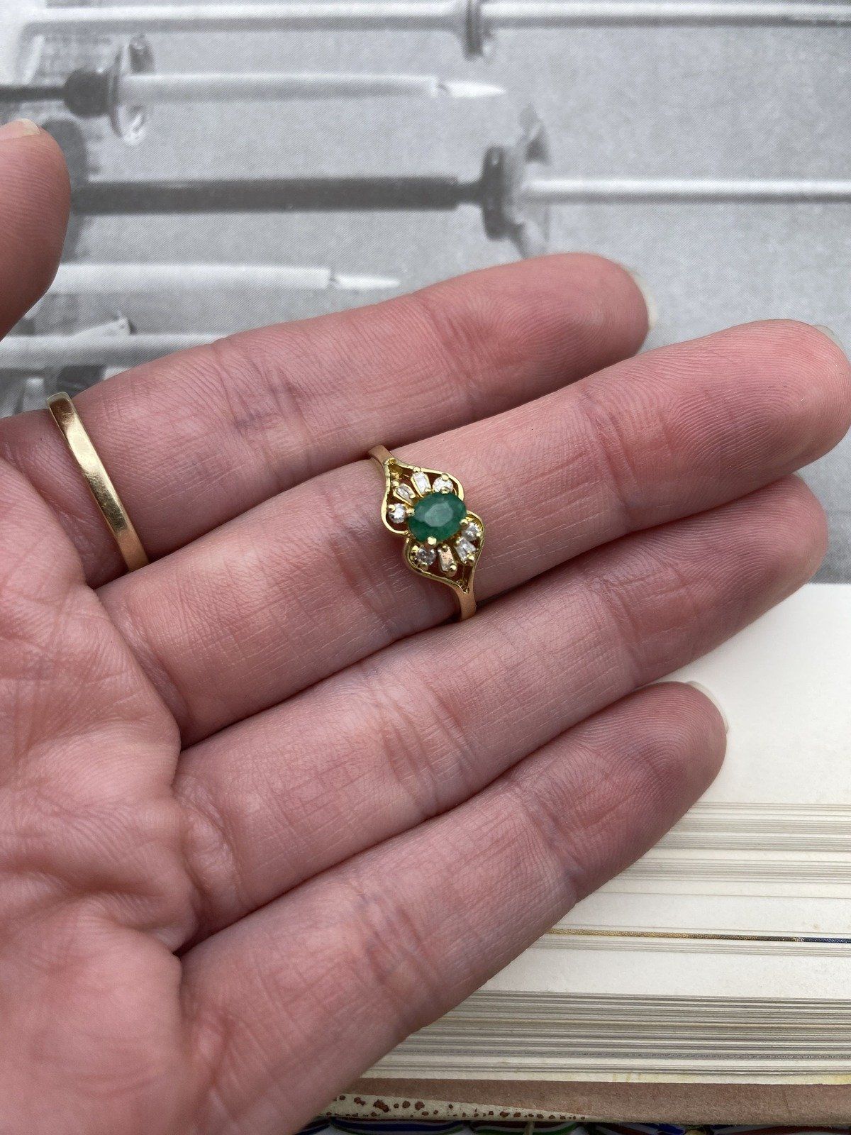Feminine 14k Gold Oval Emerald Ring w Baguette Framing + Tapered Split Shoulders 5