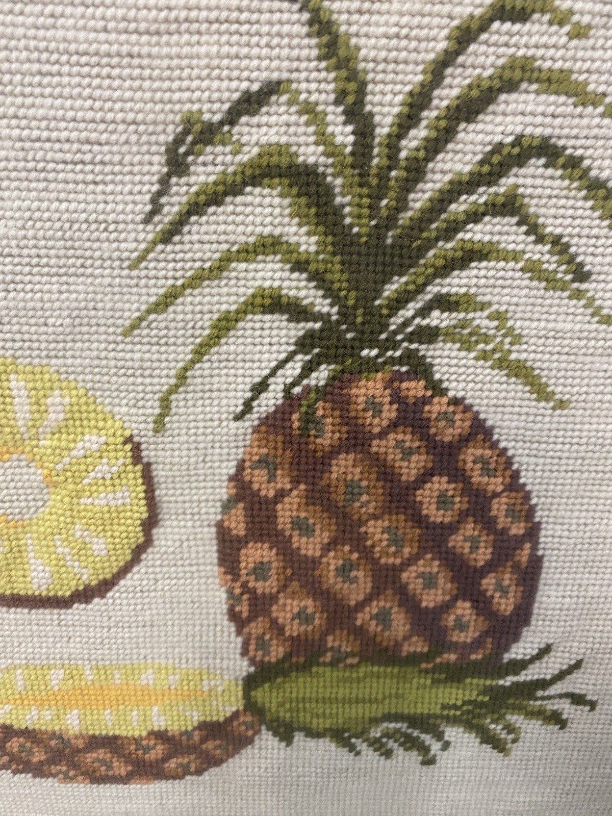 Pineapple Needlepoint Framed Wall Decor 4