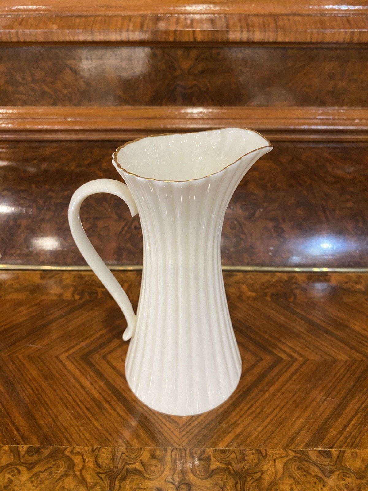 Lenox Bone+ Gold Rim Fluted Slim Milk Creamer 2