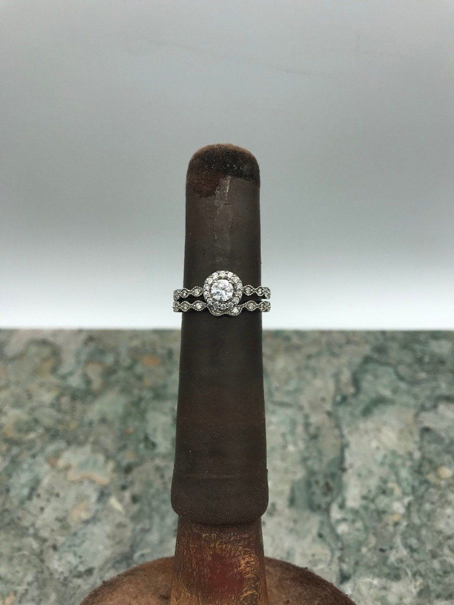 10k White Gold .33ct Diamond Center Scalloped Cathedral Engagement Ring *SET* 4