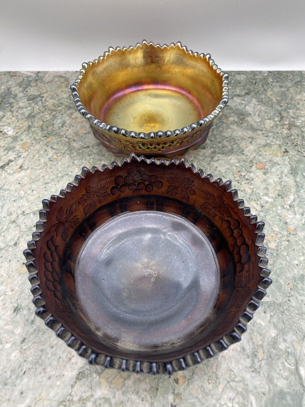 Pair of Two Carnival Glass Berry/Pet Bowls :) 8